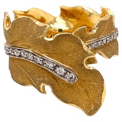 Buccellati, bague feuille en or et diamants