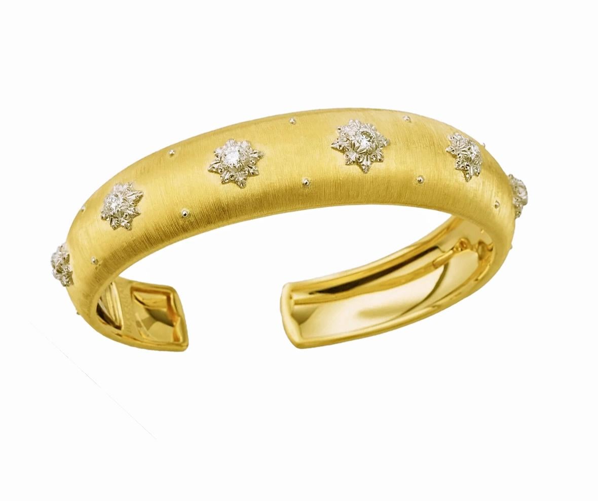 Taille ronde Manchette Macri Classica de Buccellati, avec diamants en or jaune en vente
