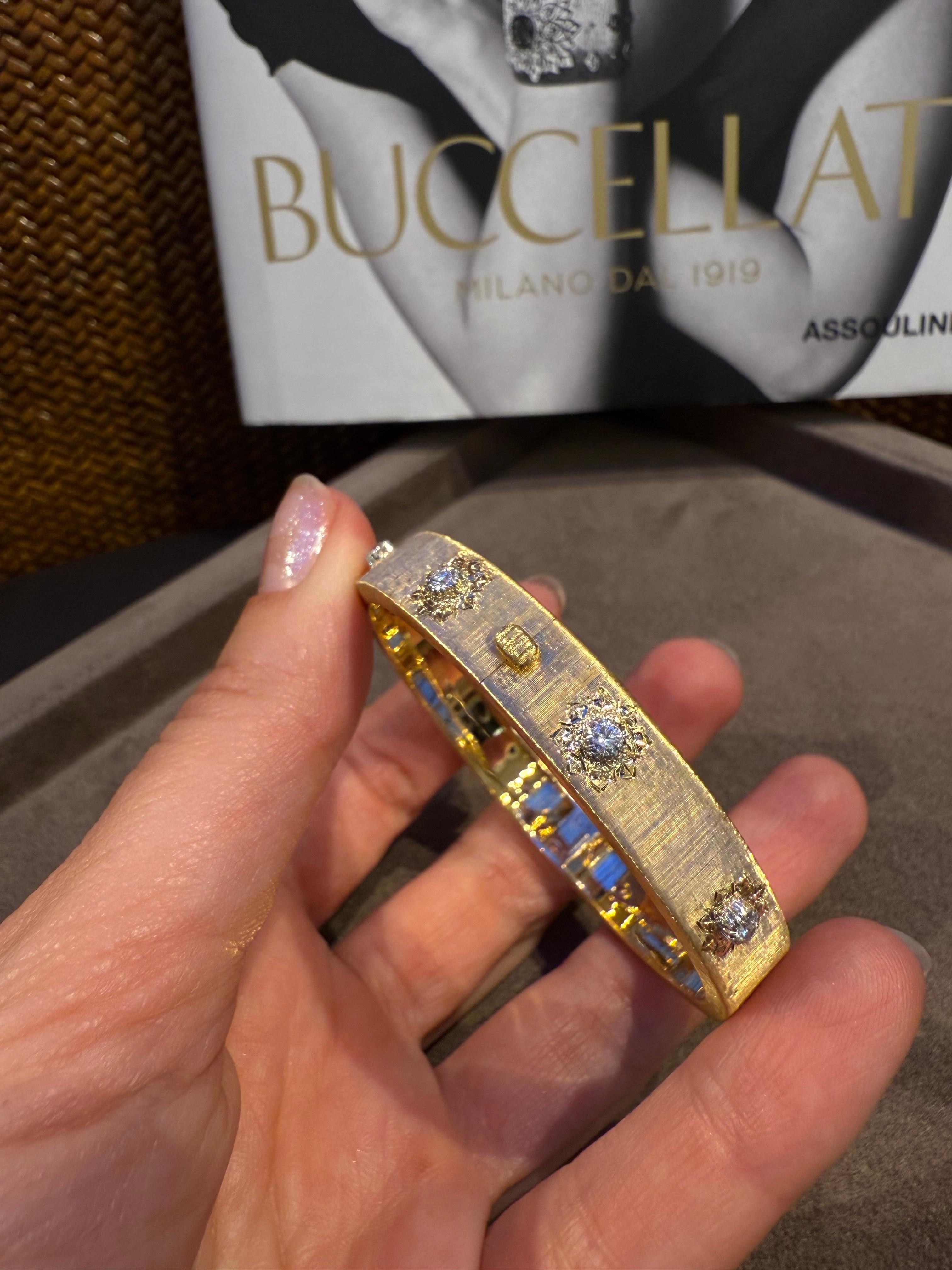 Buccellati Macri Classica Yellow/White Gold Set Bracelet with Diamonds, Size 17 1