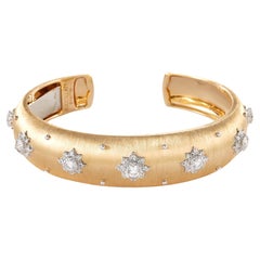 Buccellati Macri Cuff Bracelet 18 Karat Yellow Gold with Diamonds