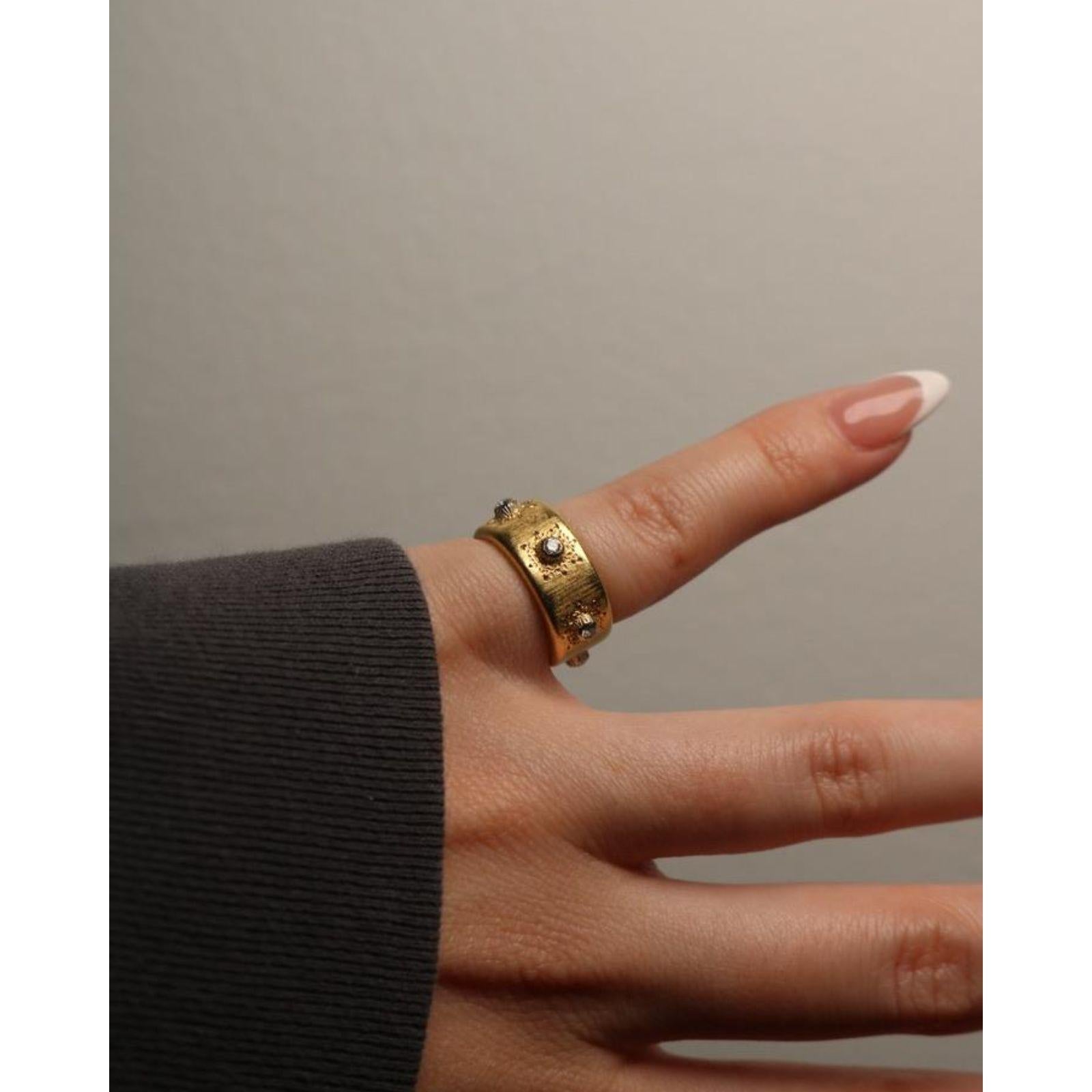 Taglio rotondo Anello con diamanti Macri di Gianmaria Buccellati in oro giallo 18 carati Sz 4.5 in vendita
