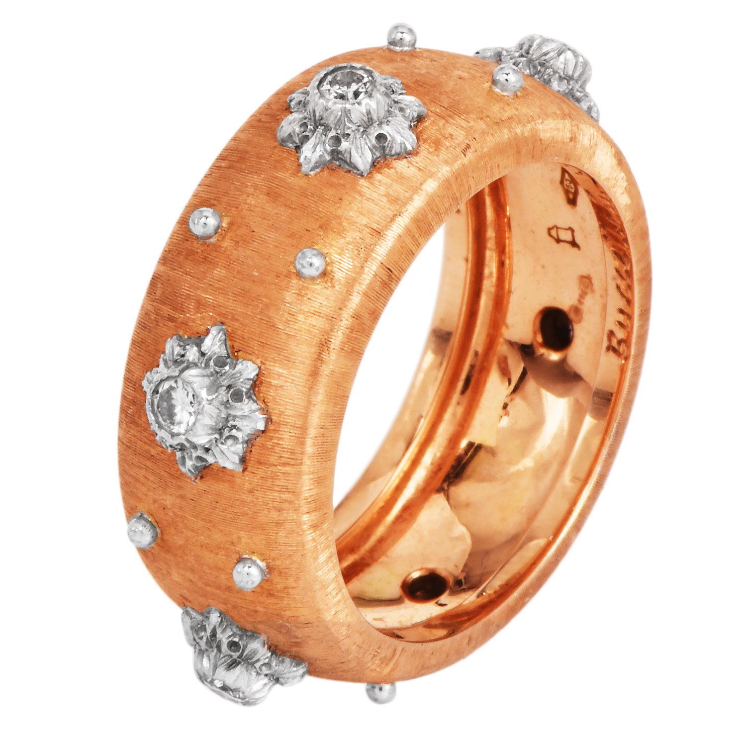 Anello Macri Eternelle in oro 18 carati con diamante In condizioni ottime in vendita a Miami, FL