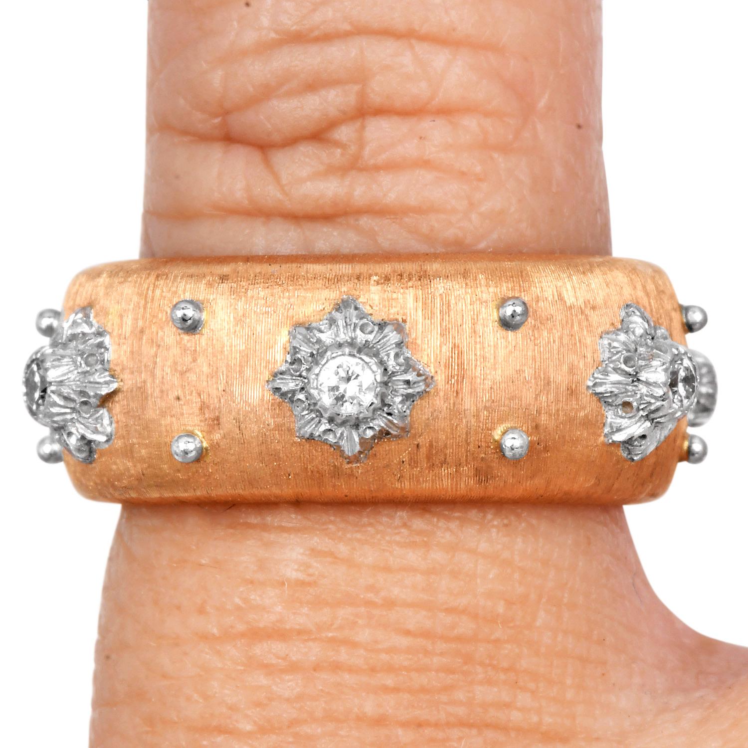 Donna Anello Macri Eternelle in oro 18 carati con diamante in vendita