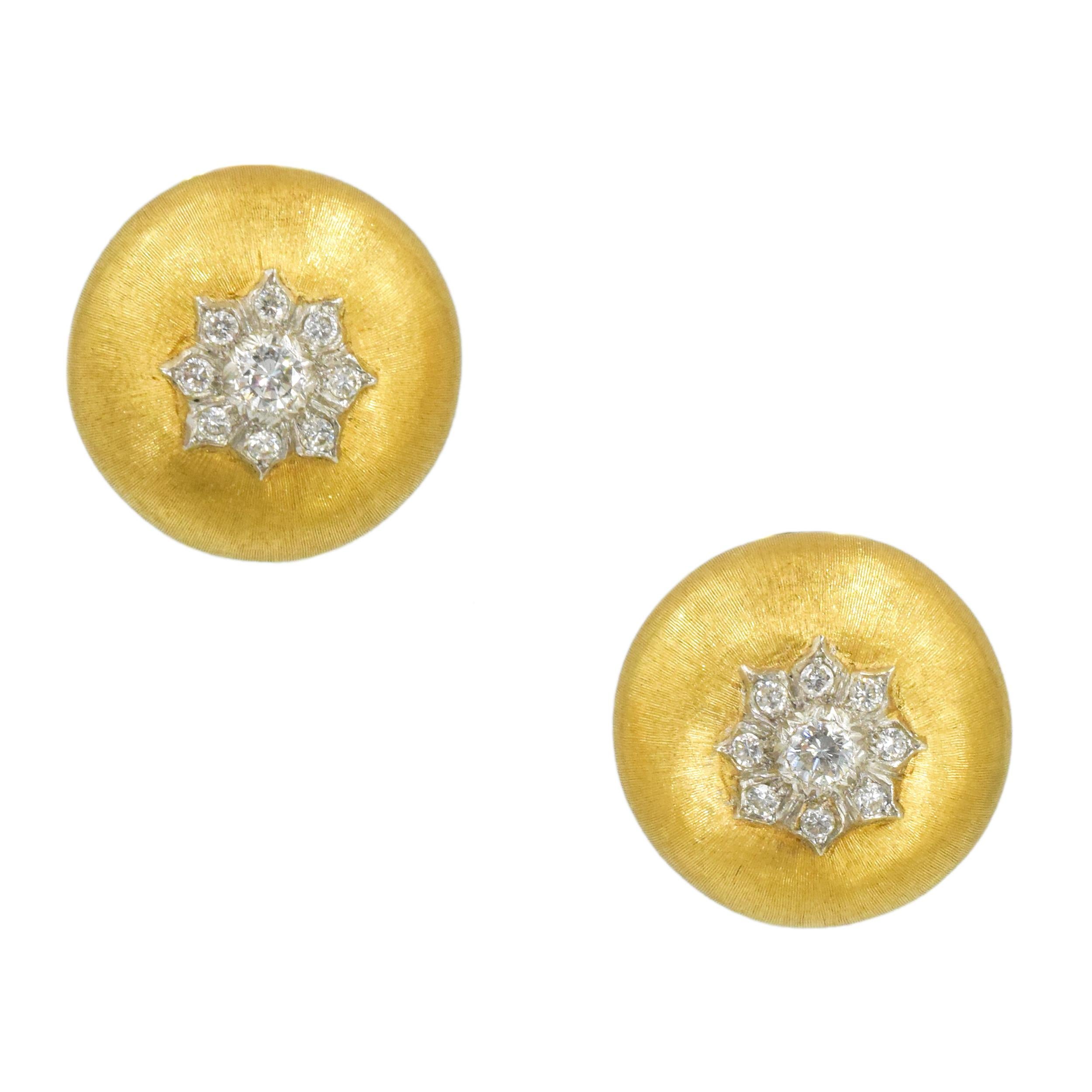 Round Cut Buccellati 'Macri' Gold Bracelet and Ear Clip Suite For Sale