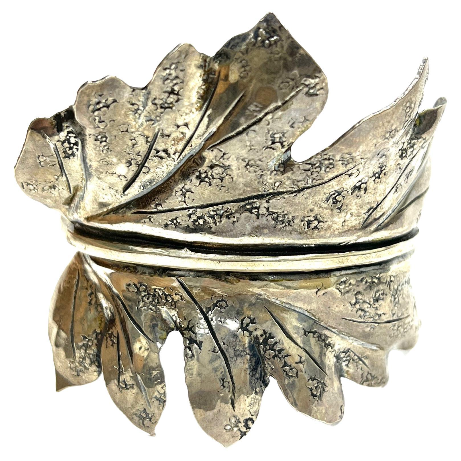 Buccellati Mario Leaf Sterling Silver Cuff Bracelet For Sale