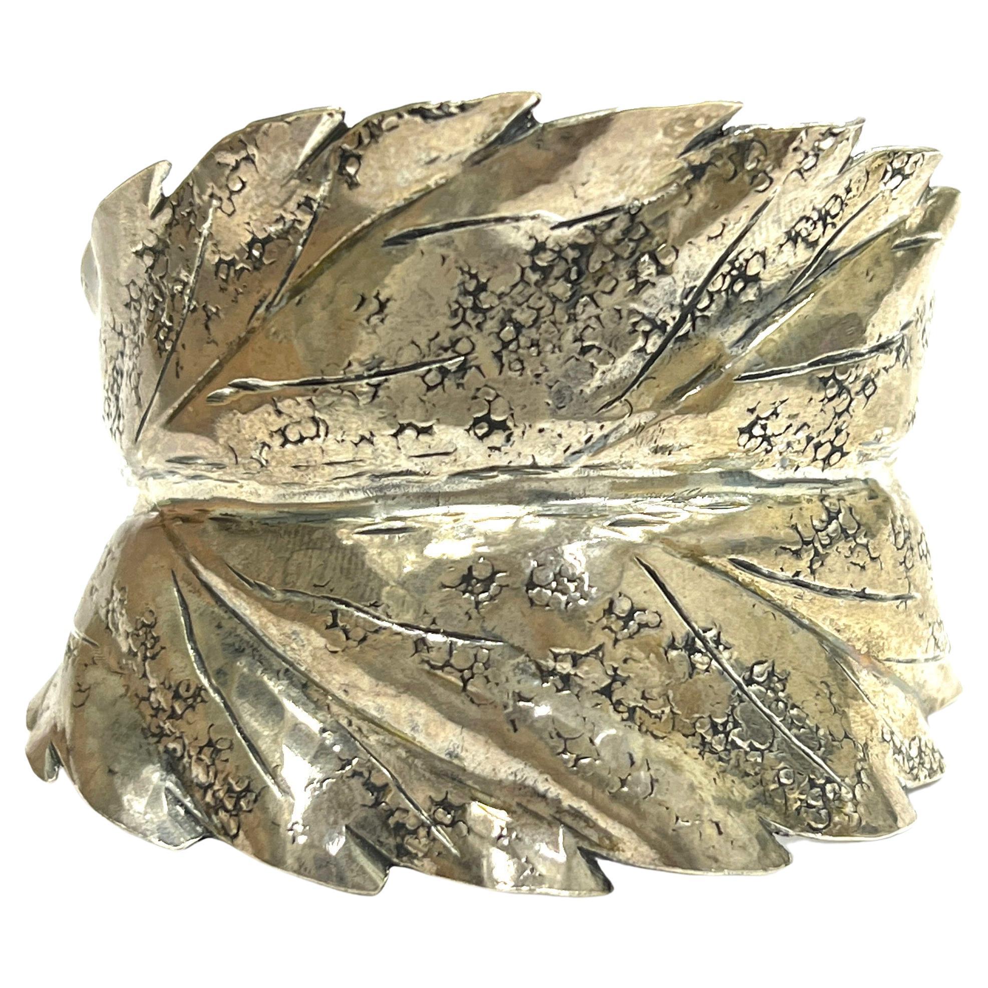 Buccellati Mario Leaf Sterling Silver Leaf Cuff Bracelet For Sale