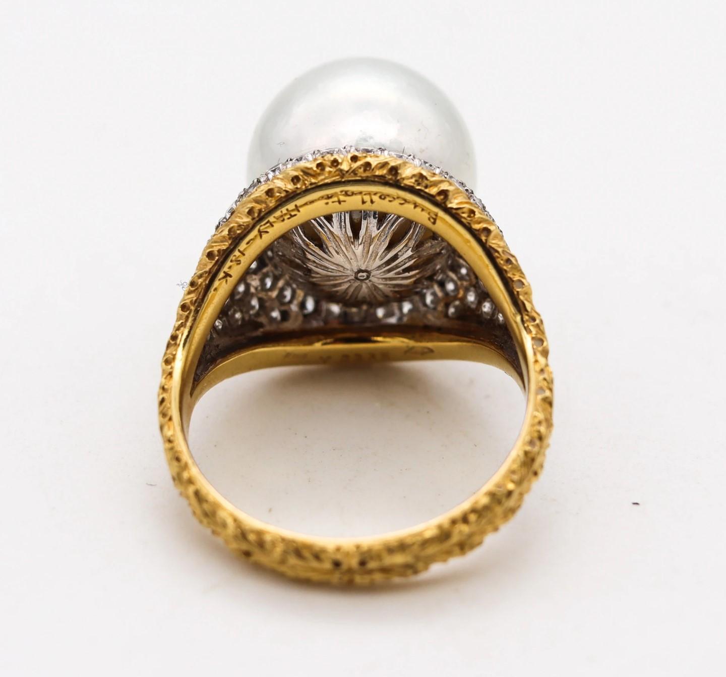 Modernist Buccellati Milan Cocktail Ring in 18Kt Gold 1.20 Ctw Diamonds & Pearl For Sale