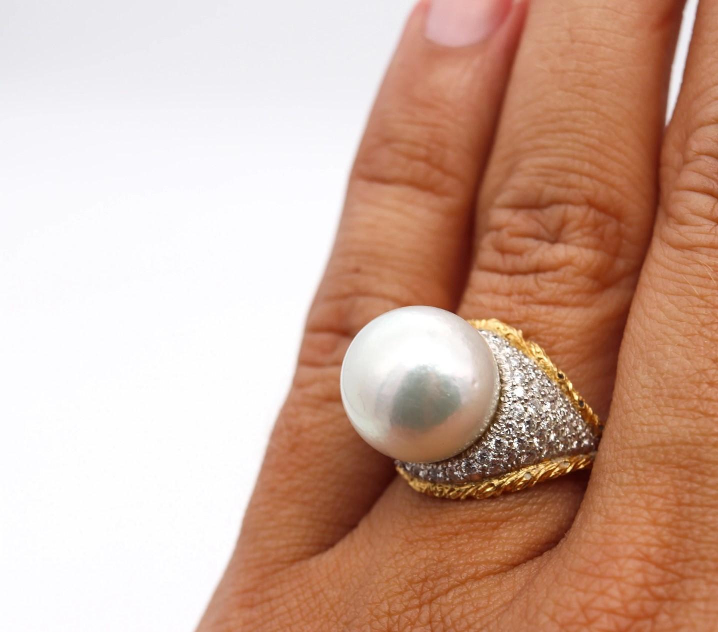 Brilliant Cut Buccellati Milan Cocktail Ring in 18Kt Gold 1.20 Ctw Diamonds & Pearl For Sale
