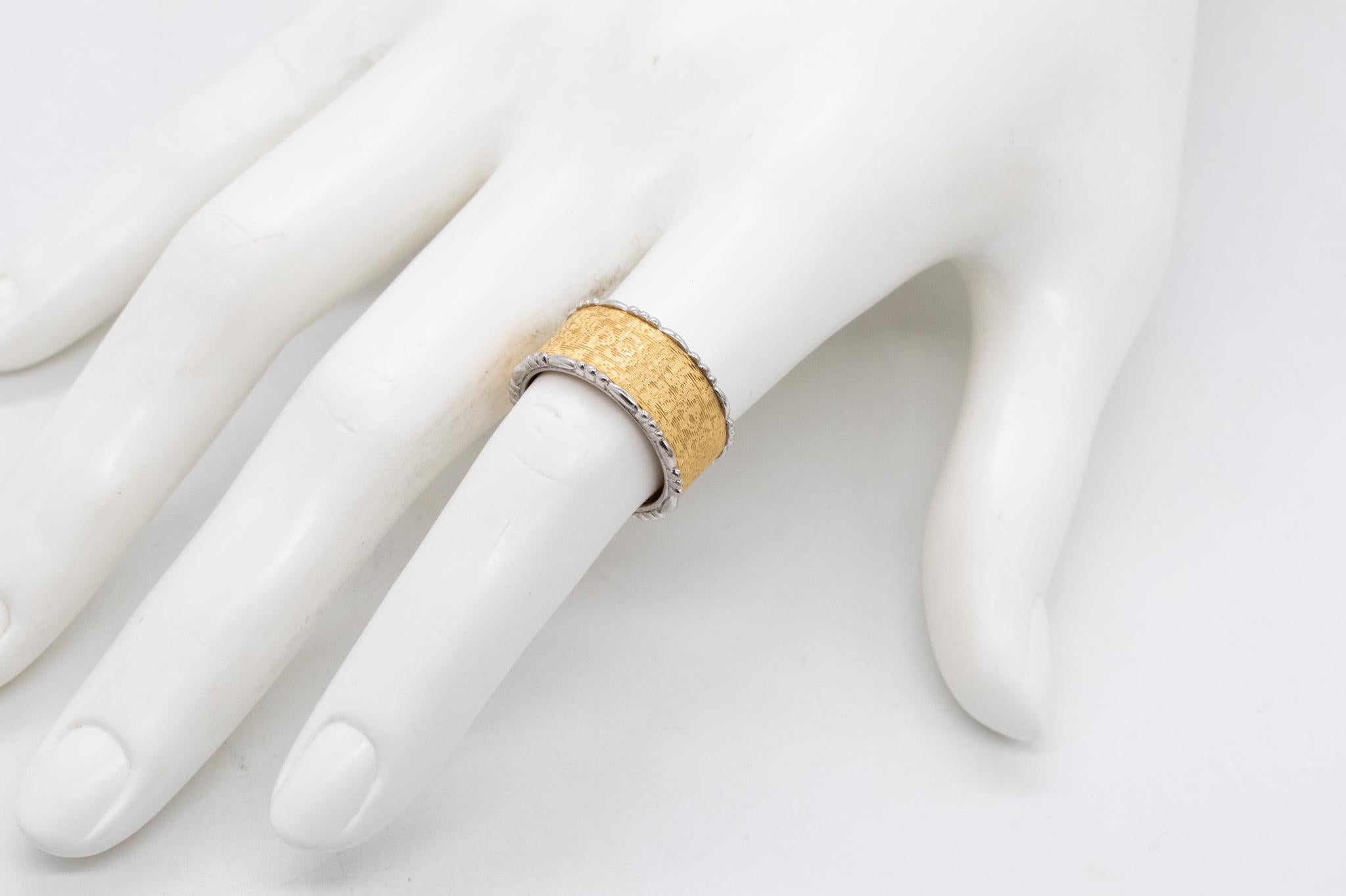A limited edition ring designed by Buccellati.

Beautiful piece from a limited edition from the house of Buccellati. Crafted in Milano, Italy, with intricate details in solid 18 karats of textured brushed yellow gold with the both sides accented in