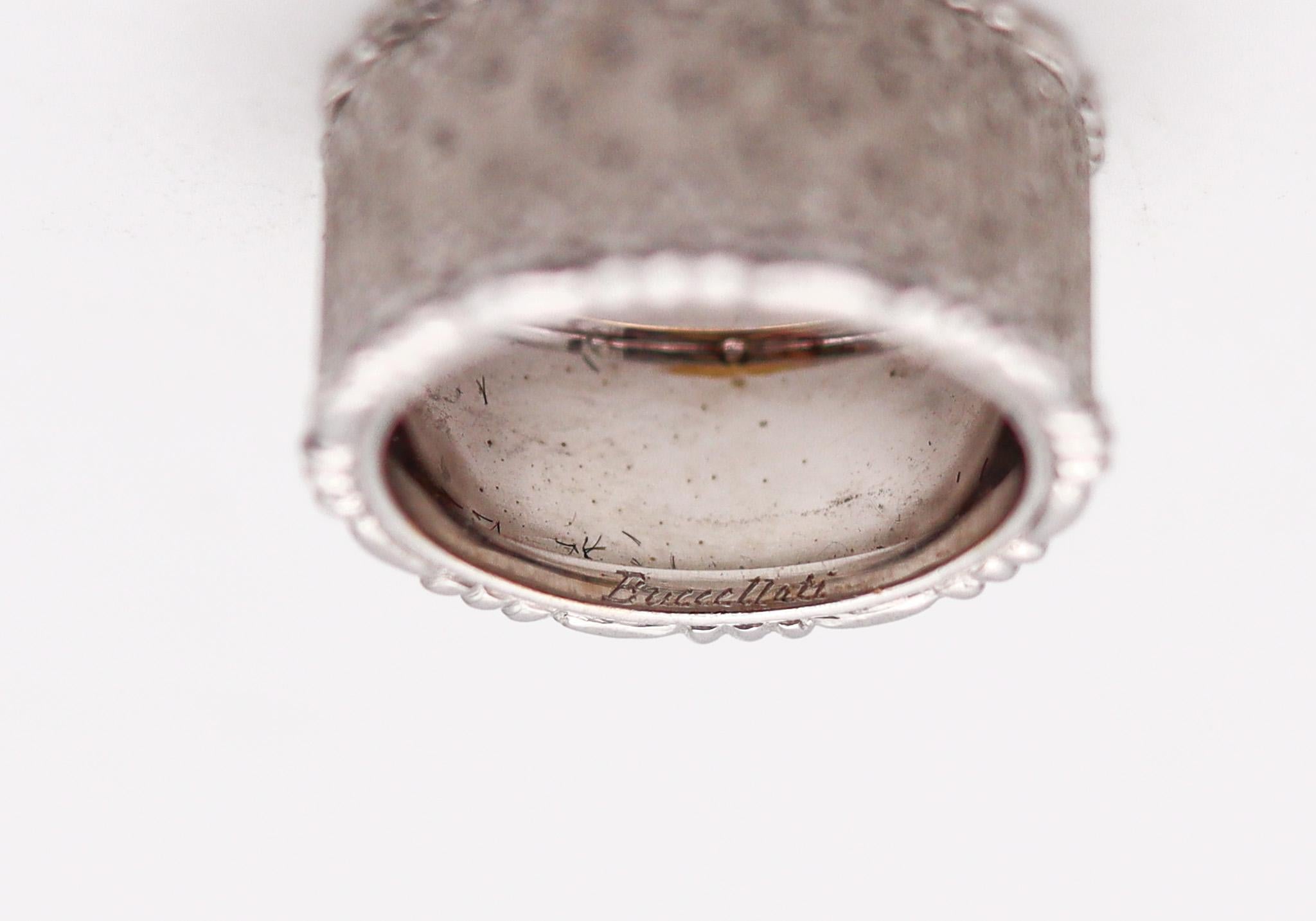 Buccellati Milano Etched Ring Band in Brushed 18 Karat White Gold In Excellent Condition In Miami, FL