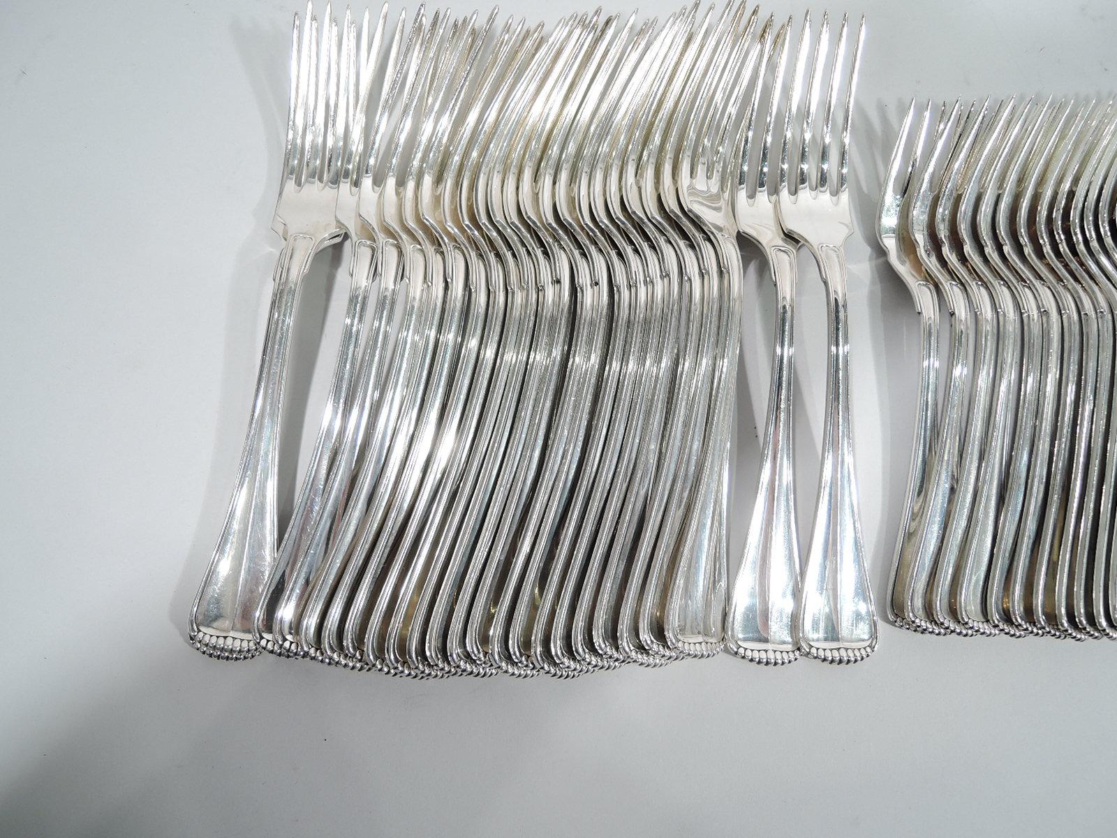 Buccellati Milano Sterling Silver Dinner Set for 24 with 120 Pieces In Excellent Condition In New York, NY