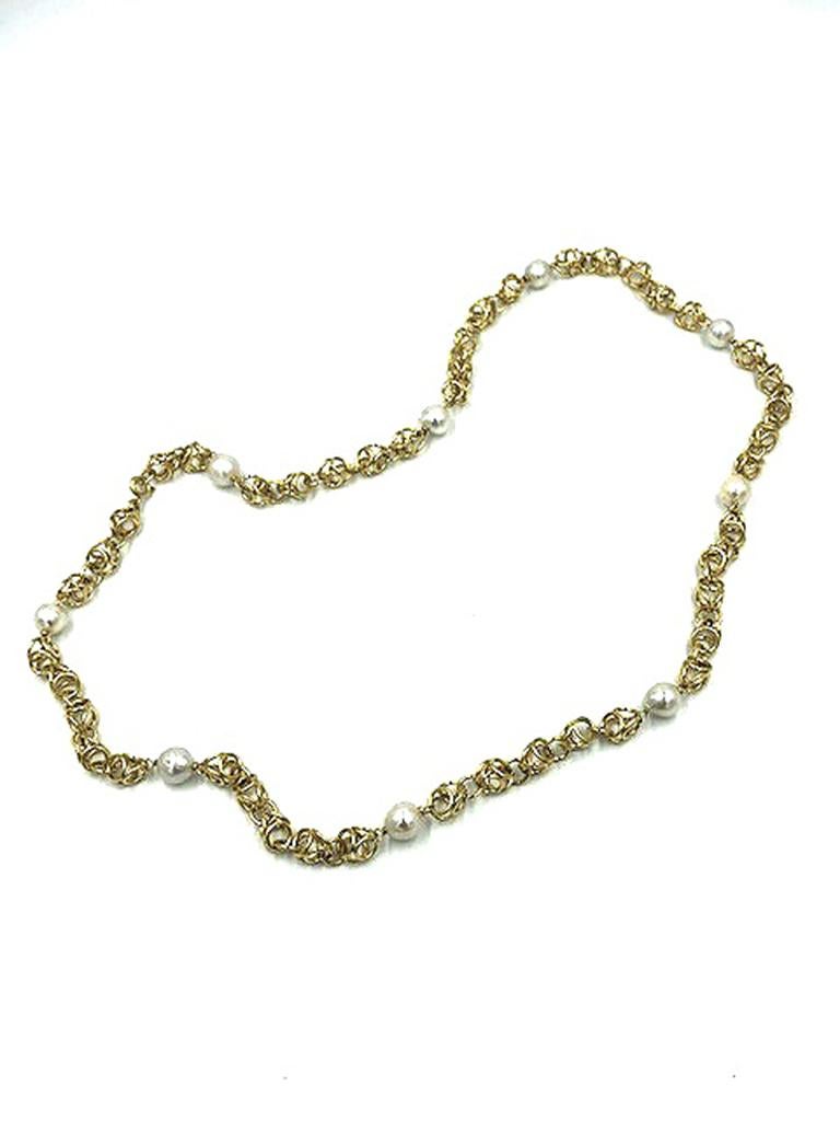 Buccellati Collier à maillons ronds ouverts à boules et perles en or jaune massif 18 carats en vente 3