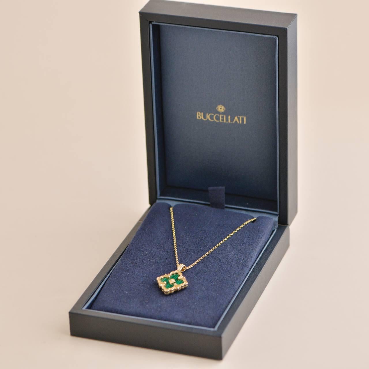 SKU	AT-2217
Comes With	Box Only
Date	2022
Model	JAUPEN014317
Serial Number	B18***
Metal	18k Yellow Gold
Stones	Malachite
Weight	11.4 g
Length	45 cm
Condition	Excellent
Other Info	Big motif, dimensions: 22.7 x 20.4