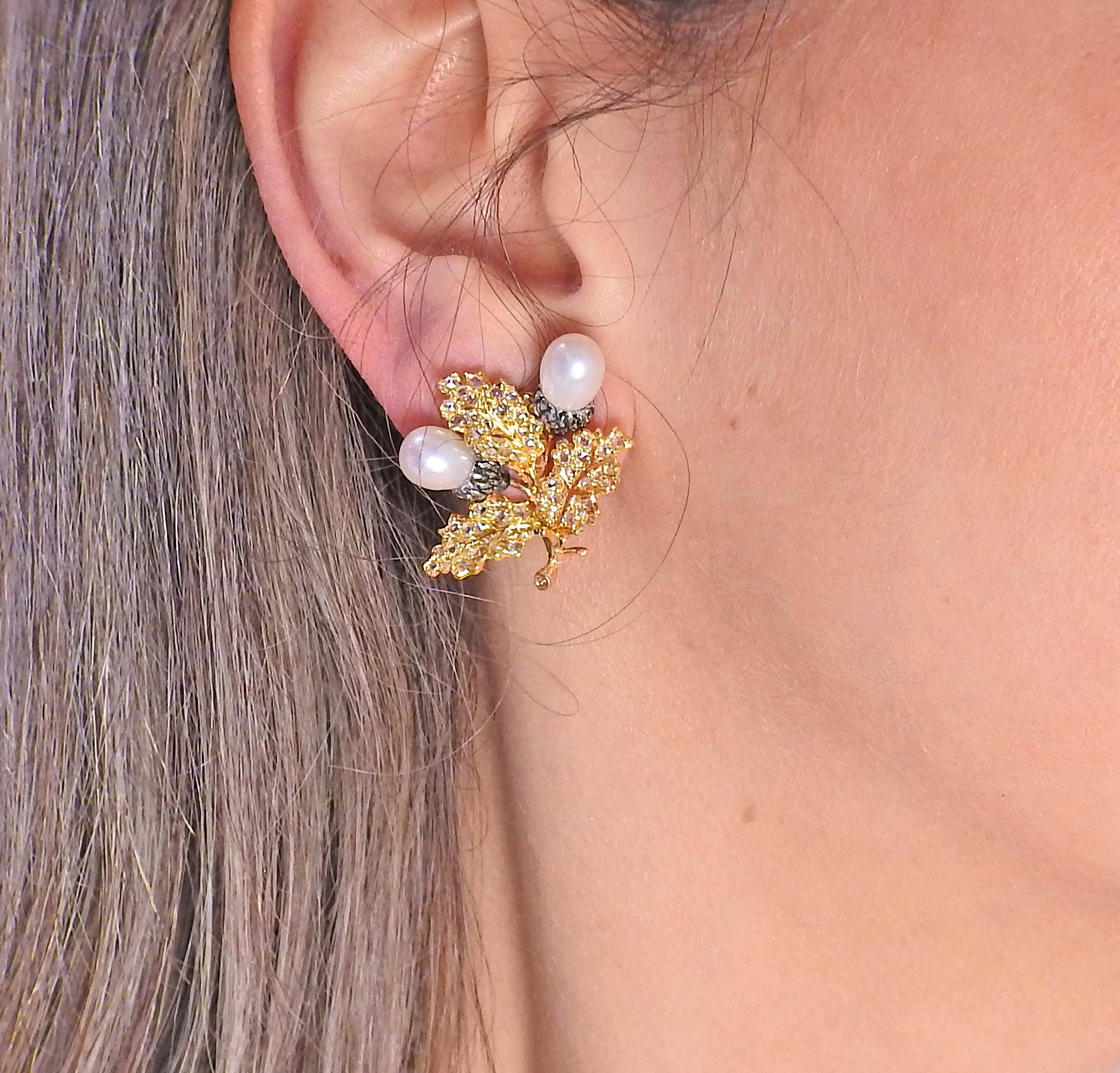 Women's Buccellati Pearl Rose Cut Diamond Gold Leaf Motif Earrings For Sale