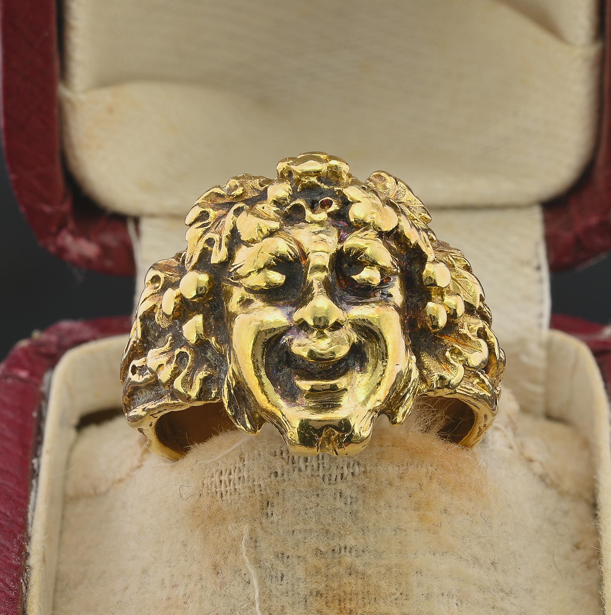 Buccellati Rare Art Deco Dionysus 18 KT Ring In Good Condition For Sale In Napoli, IT