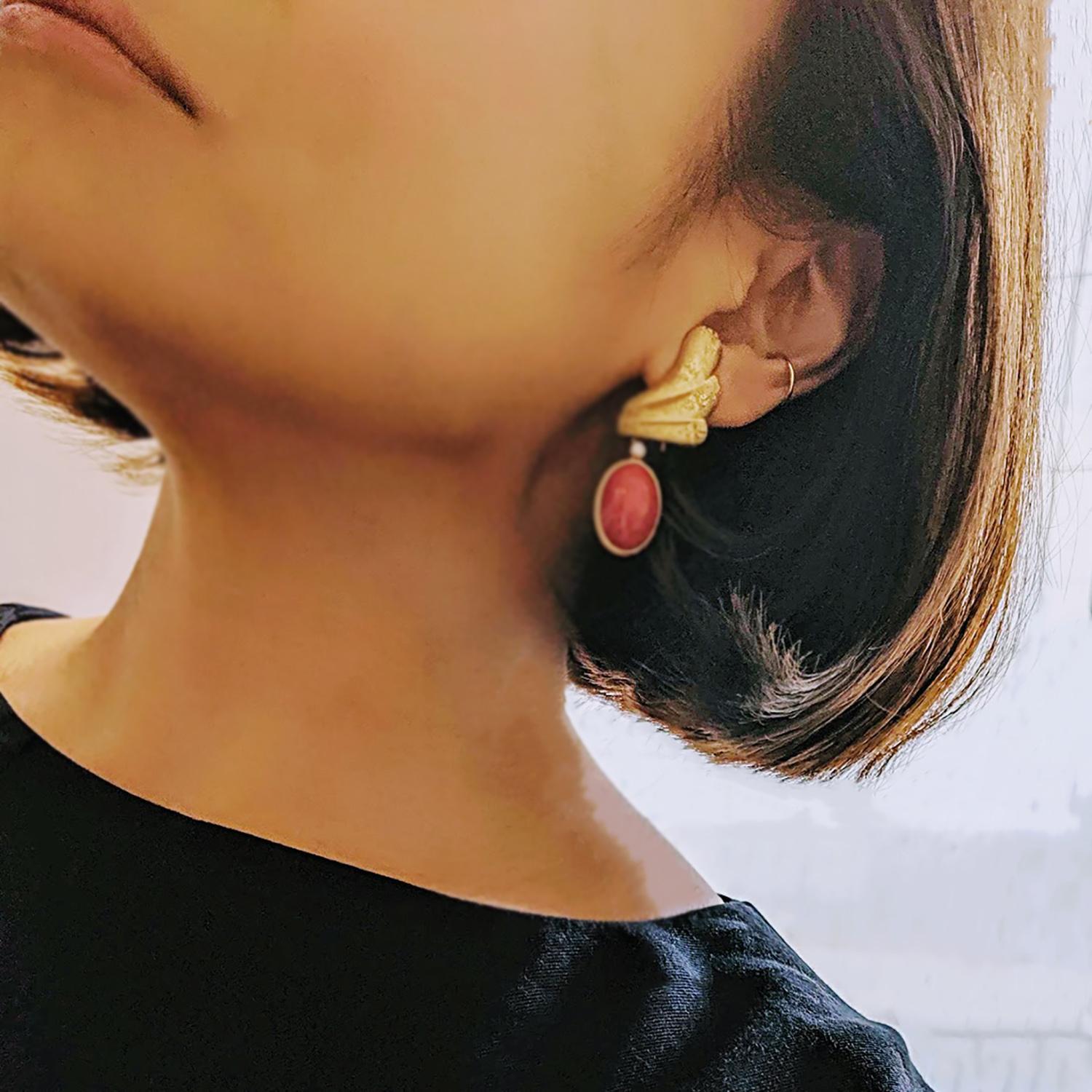 Modern Mario Buccellati Coral Diamond Yellow Gold Clip Earrings