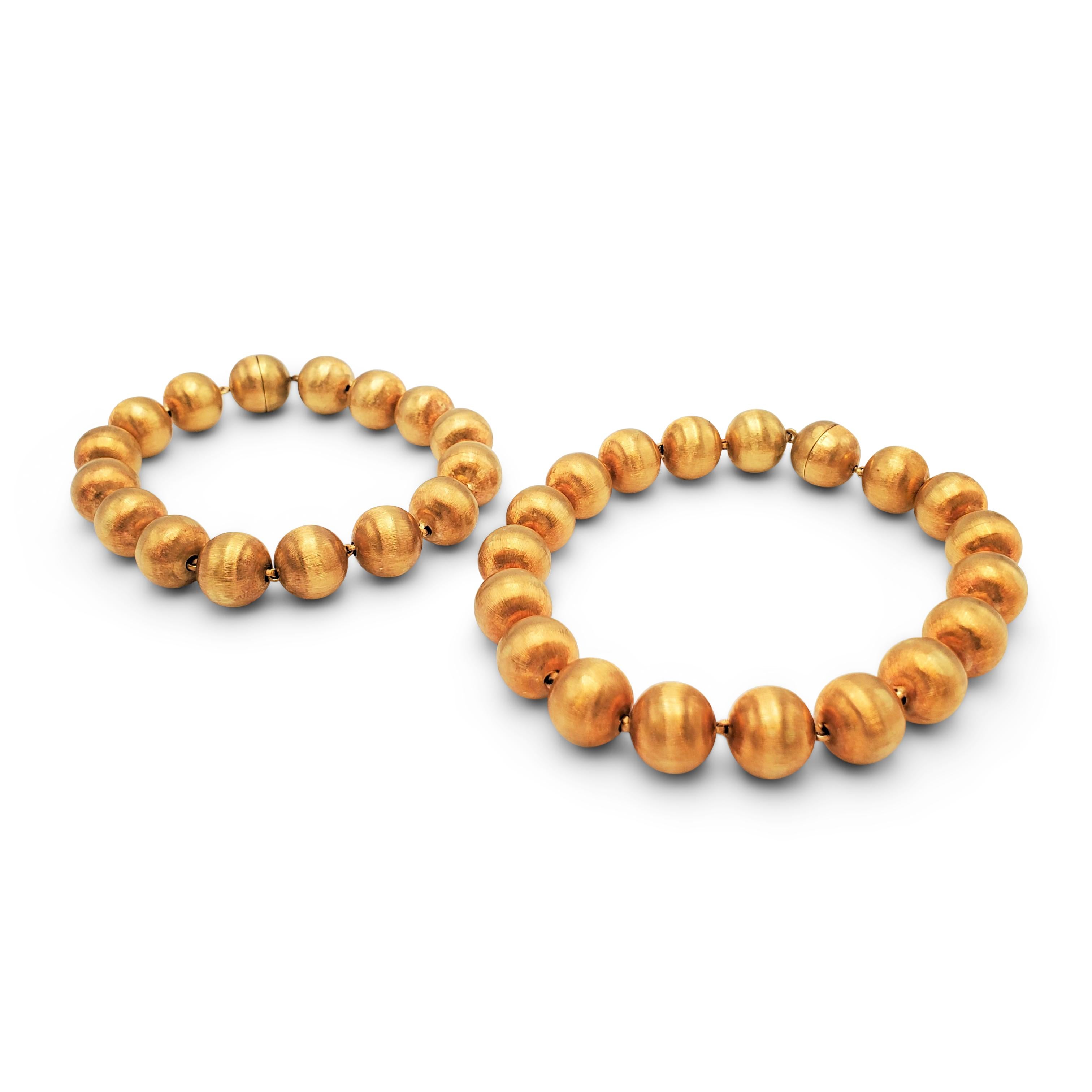 Buccellati 'Rigato' Gold Suite In Excellent Condition In New York, NY