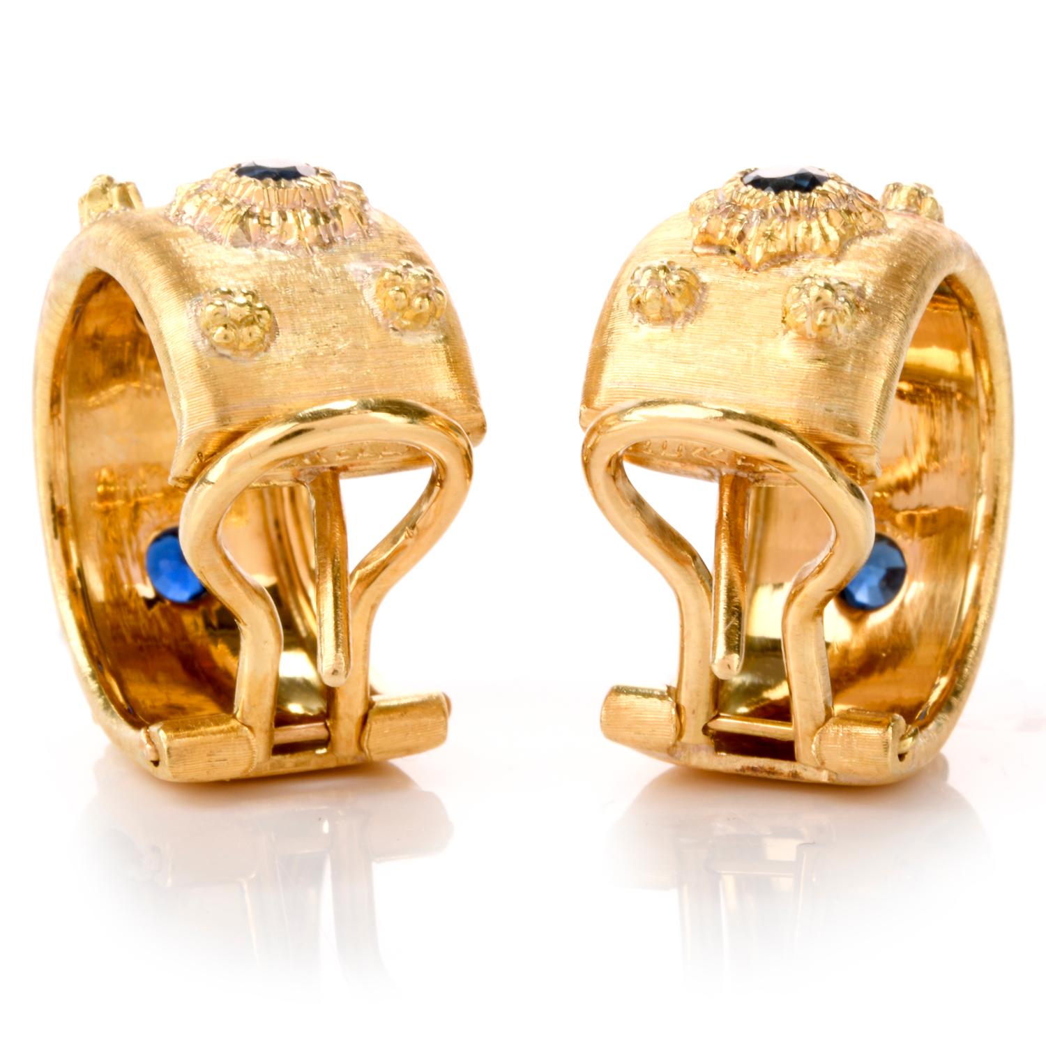 Buccellati Rigato Sapphire 18 Karat Gold Omega Clip Hoop Earrings In Good Condition In Miami, FL