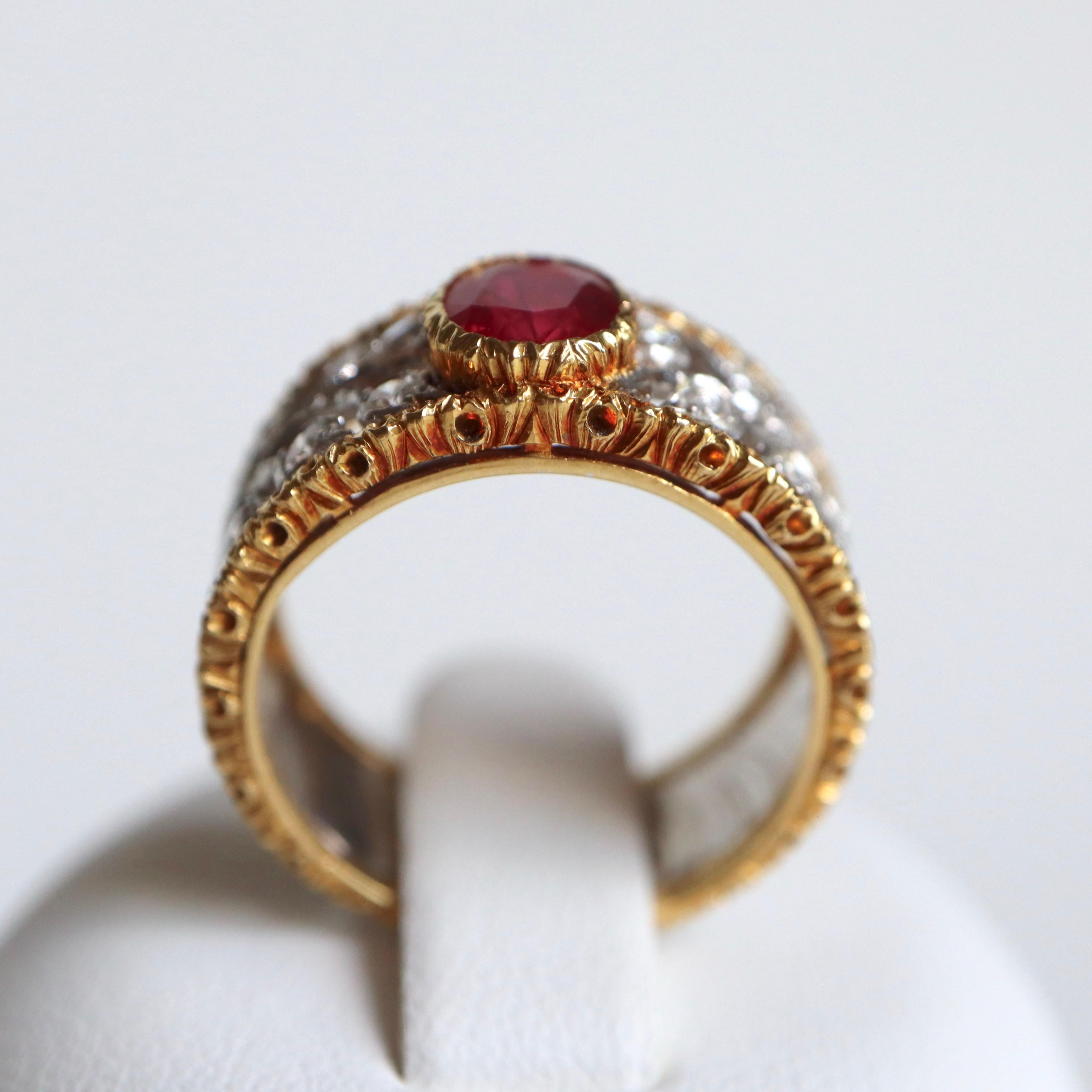 Buccellati Ring in 18 Carat Yellow Gold, White Gold, 1.20 carat Ruby, Diamonds In Good Condition In Paris, FR