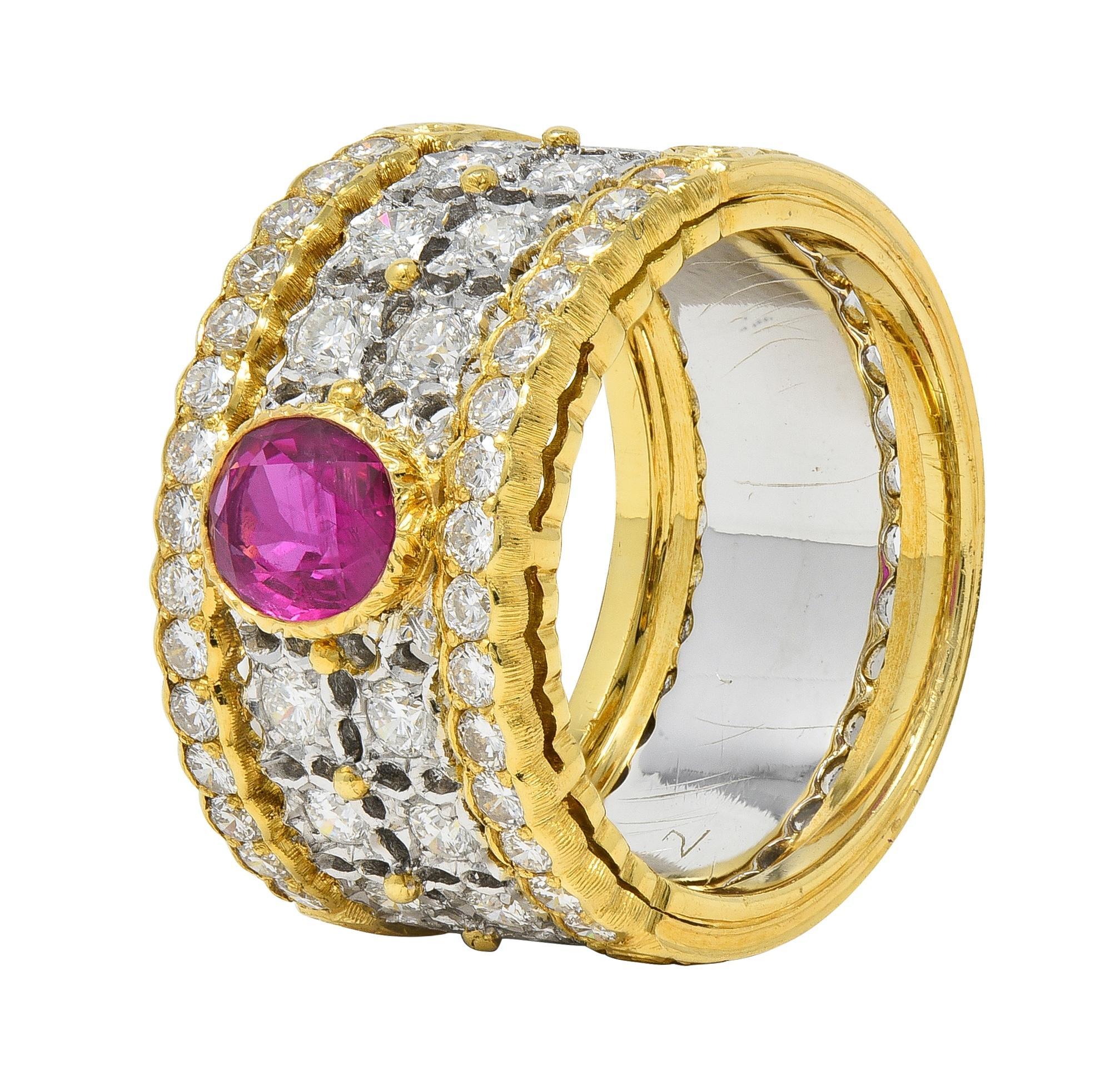Cushion Cut Buccellati Ruby Diamond 18K Yellow  Gold Eternelle Vintage Band Ring For Sale