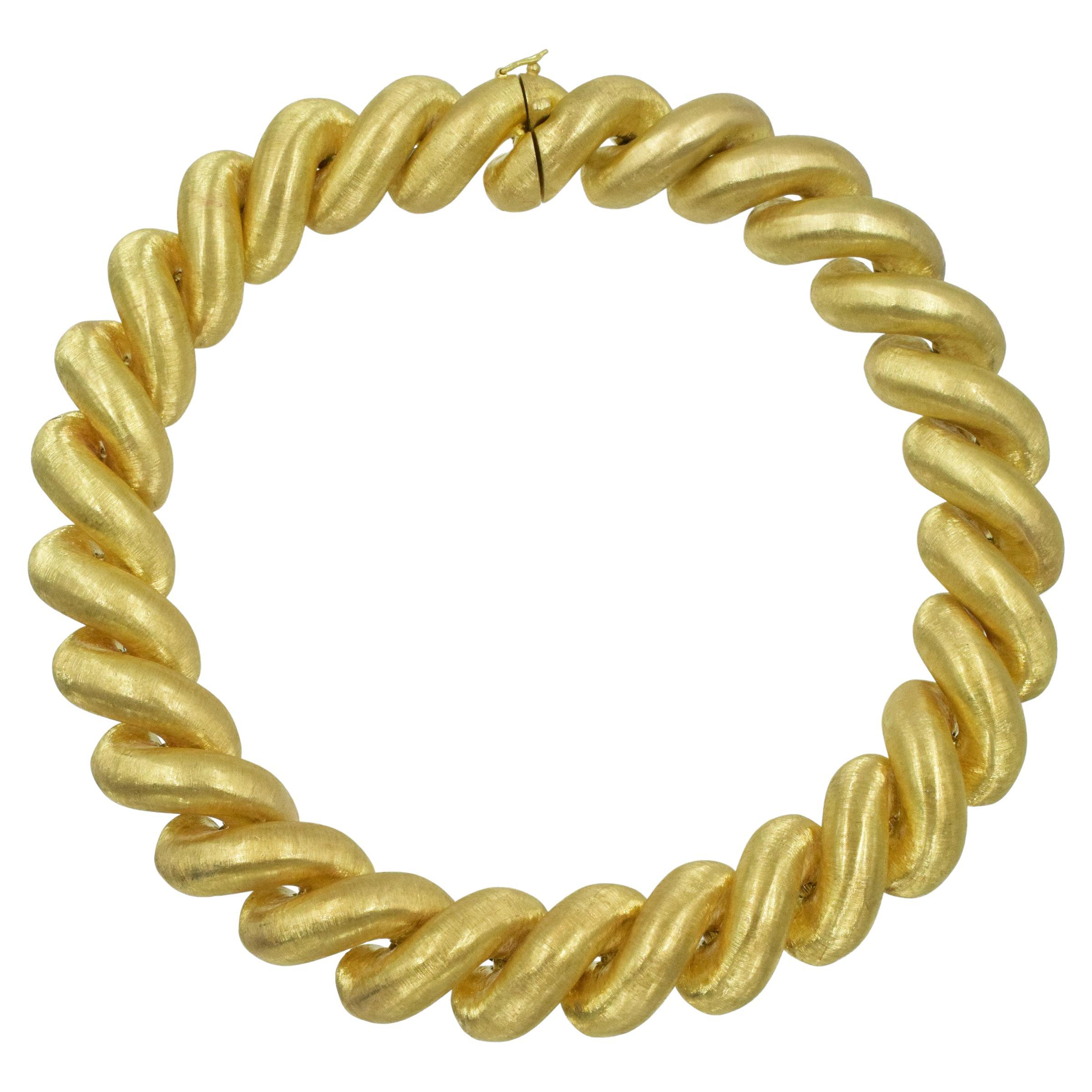 Tiffany and Co. 18 Karat Yellow Gold City HardWear Graduated Link Necklace  at 1stDibs