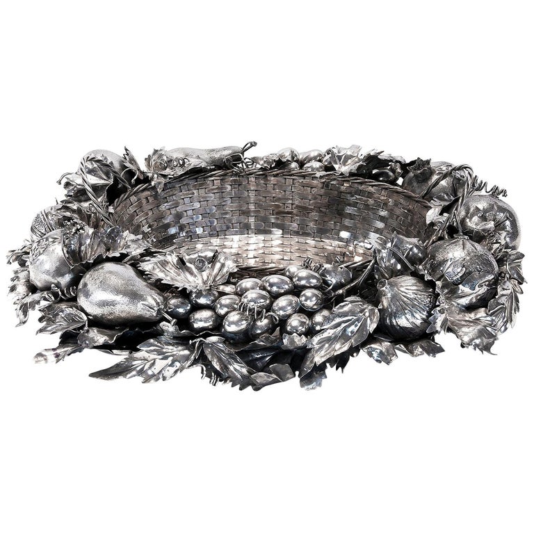 Buccellati silver fruit basket centerpiece, 1960s, offered by Yafa Signed Jewels