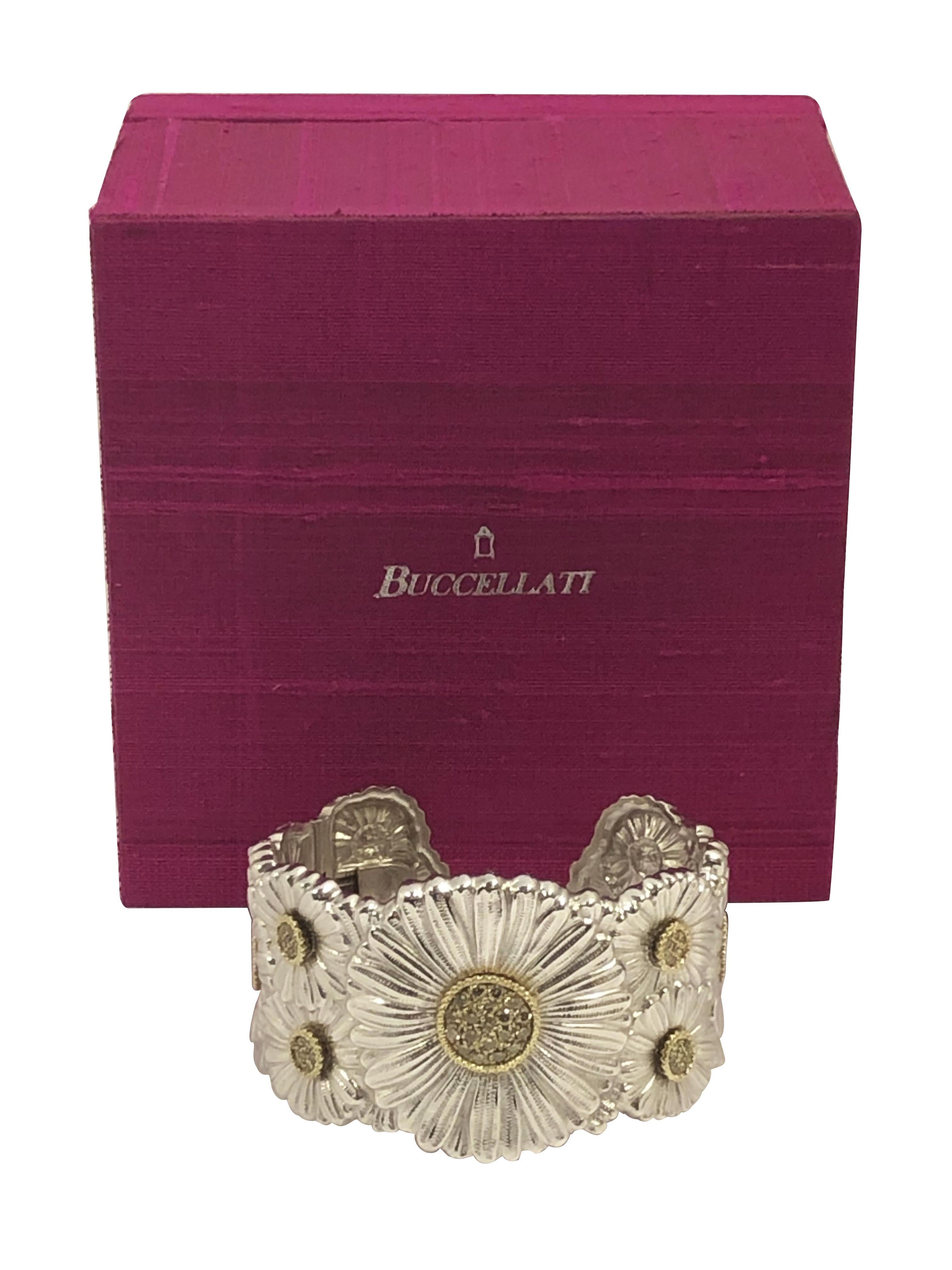 Women's or Men's Buccellati Silver Gold Accent and Diamond Iconic Daisy Cuff Bracelet For Sale