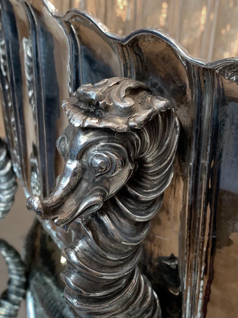 Cubitera de caballito de mar grande de plata Buccellati mediados del siglo XX en venta