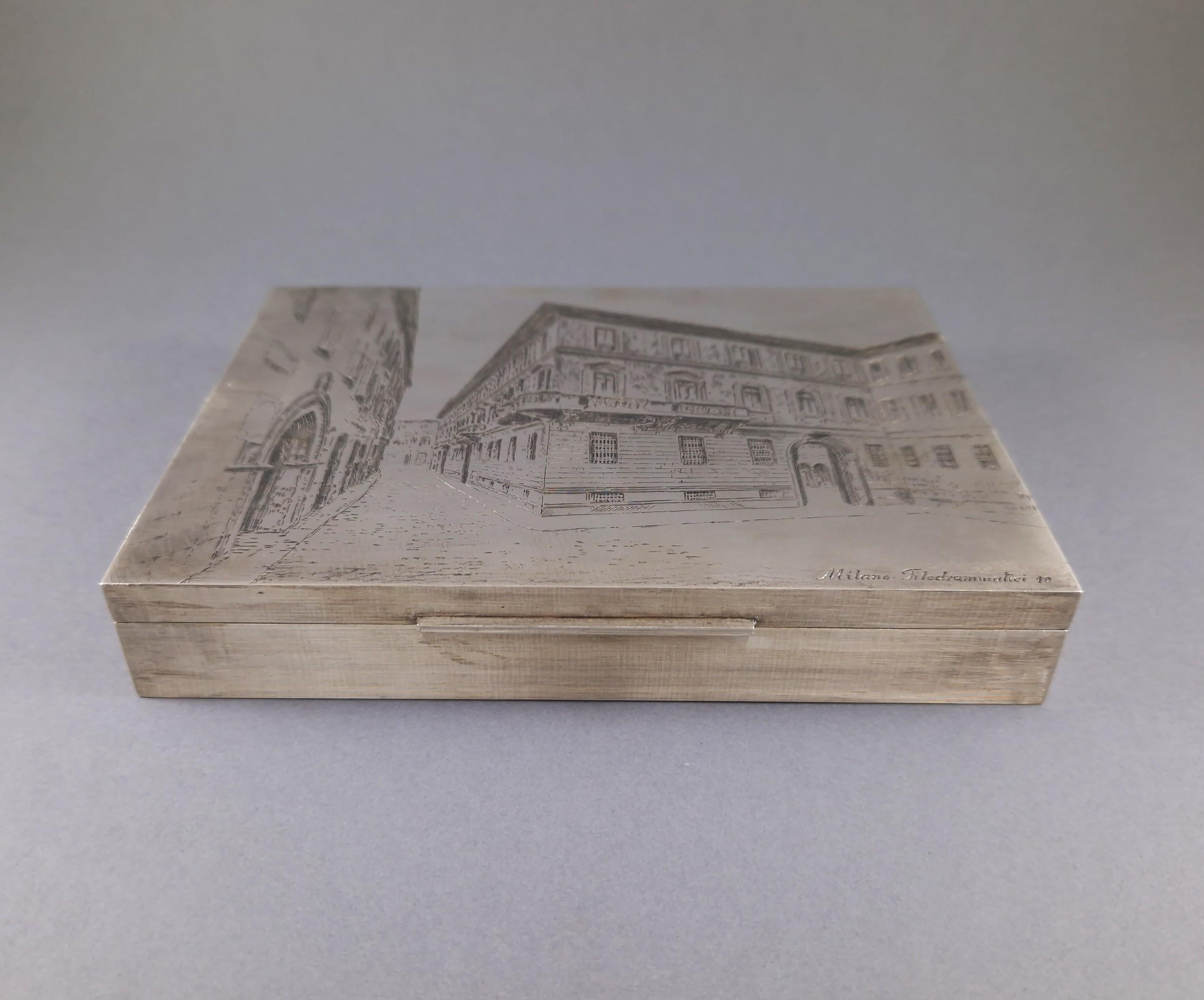 Italian Buccellati Sterling Silver engraved box For Sale