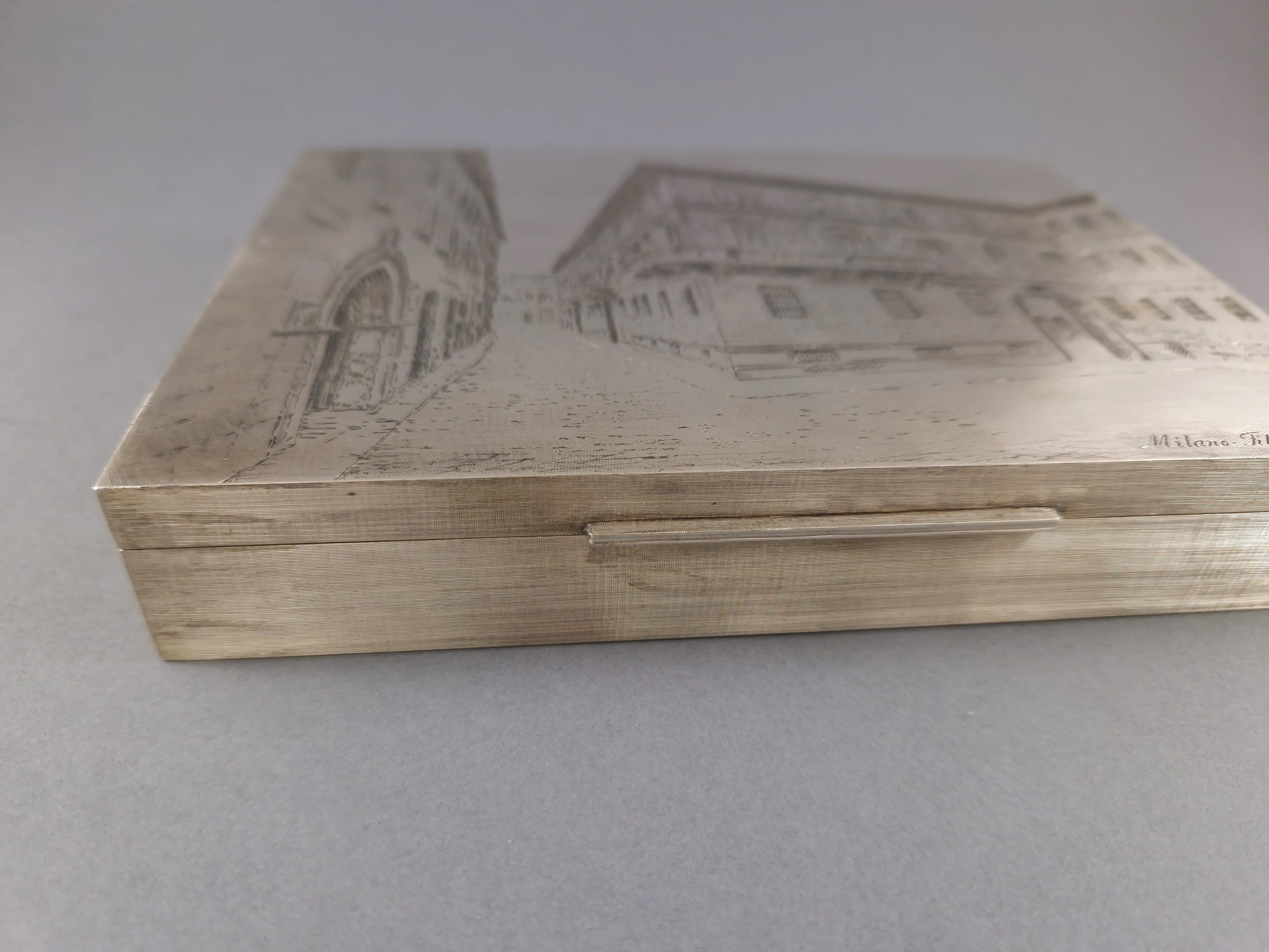 Buccellati Sterling Silver engraved box In Excellent Condition For Sale In Saint-Ouen, FR