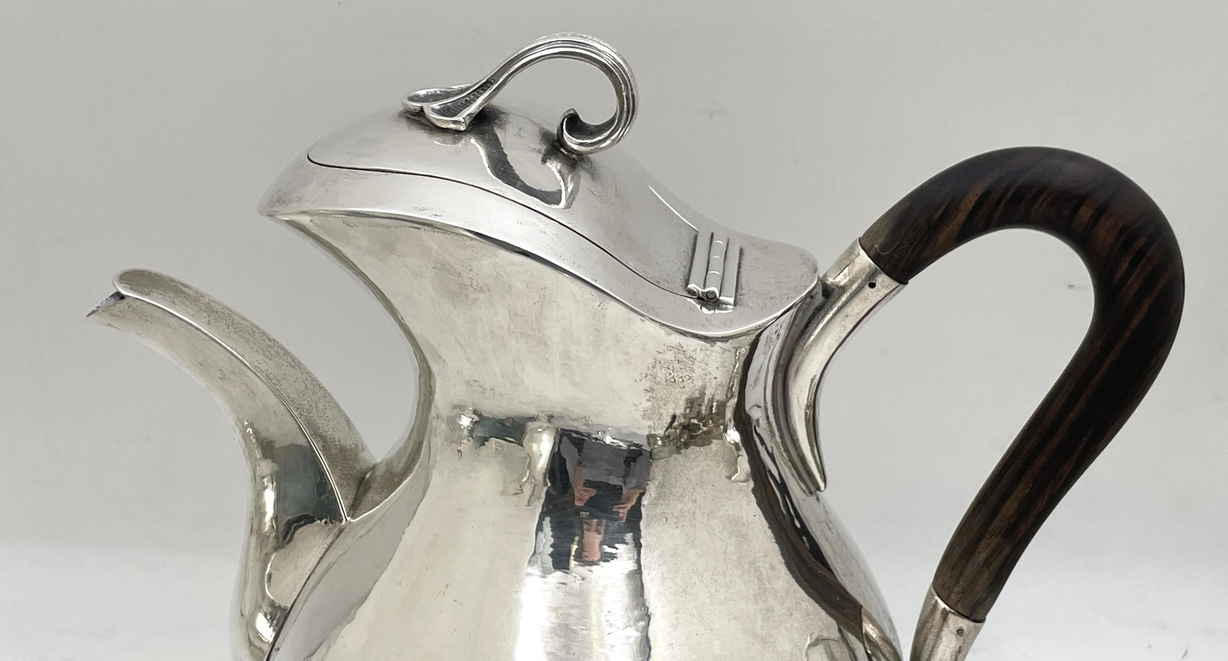 Buccellati, handgehämmertes 4-teiliges Tee- und Kaffee-Set aus Sterlingsilber (Silber) im Angebot
