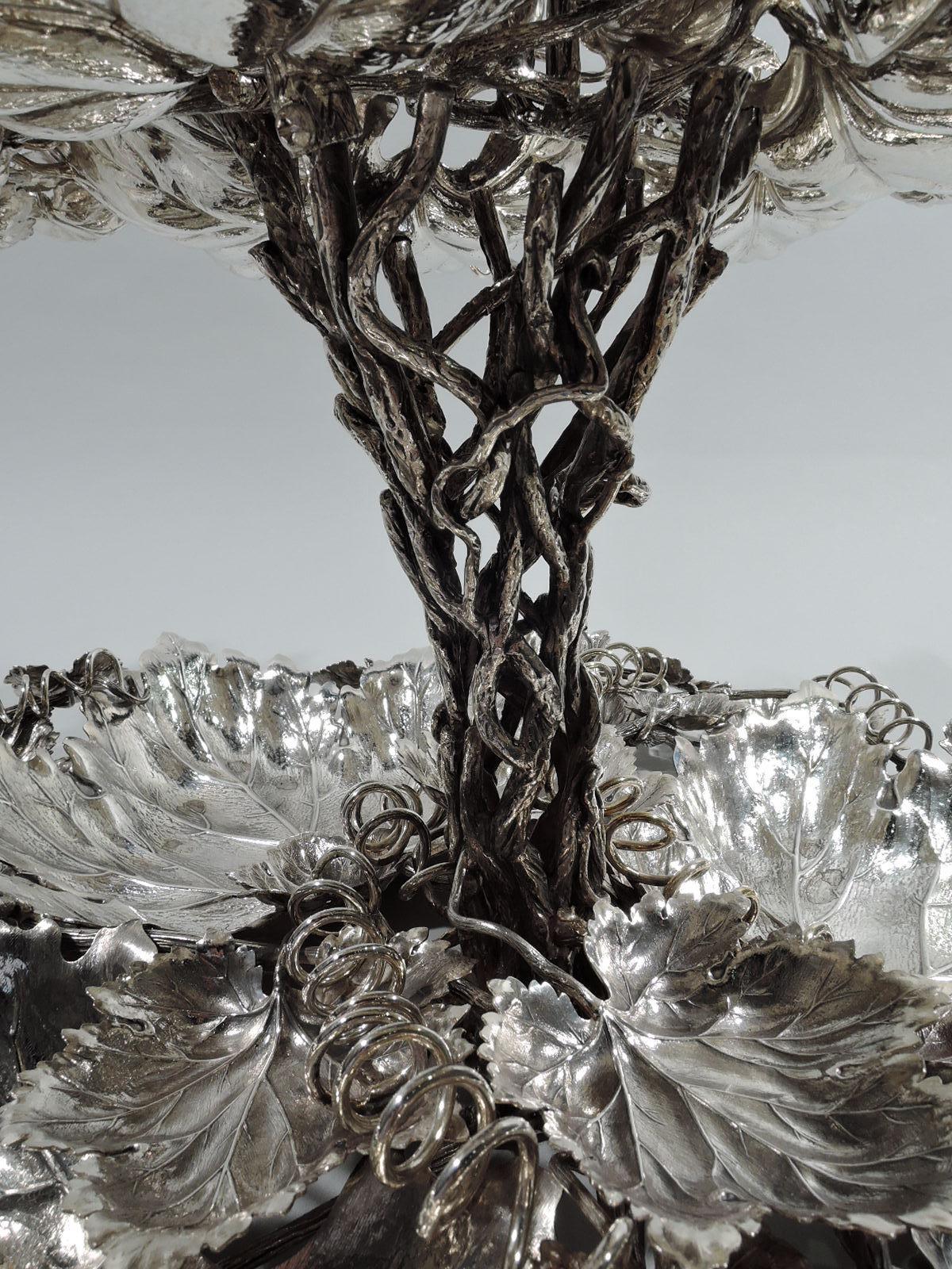 20th Century Buccellati Sterling Silver Leaf and Branch 3-Tier Serving Stand