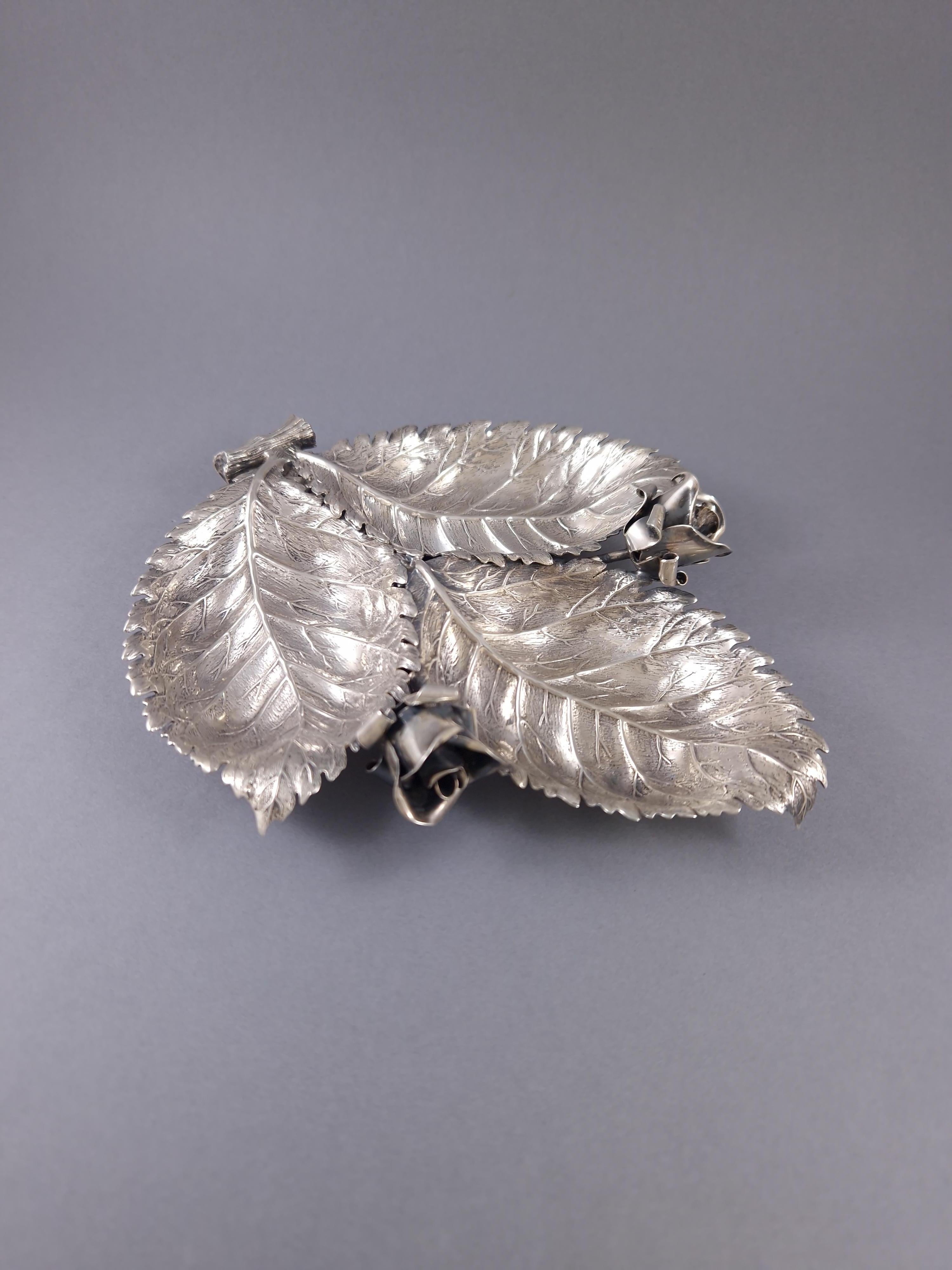 Late 20th Century Buccellati - Sterling Silver Leaf Bowl For Sale