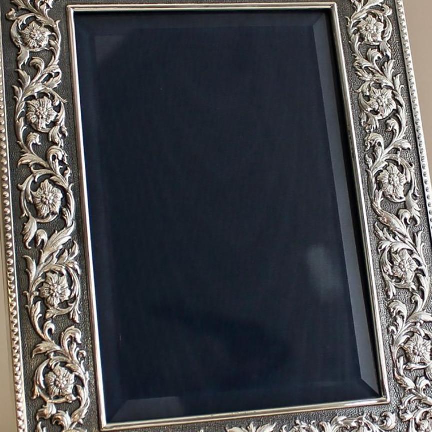 Buccellati Sterling Silver Picture Frame ''Medicea'' In New Condition For Sale In San Francisco, CA