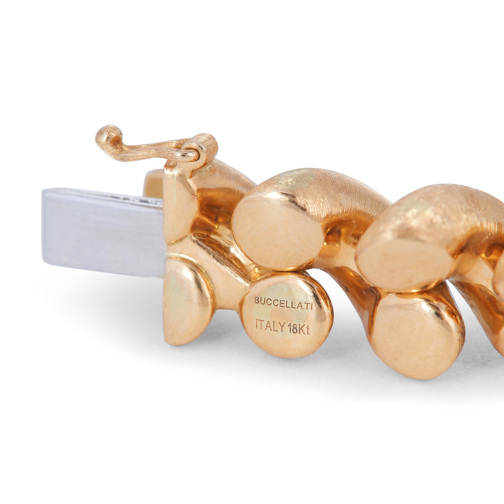 Round Cut Buccellati 'Tosadé' Gold and Diamond Necklace