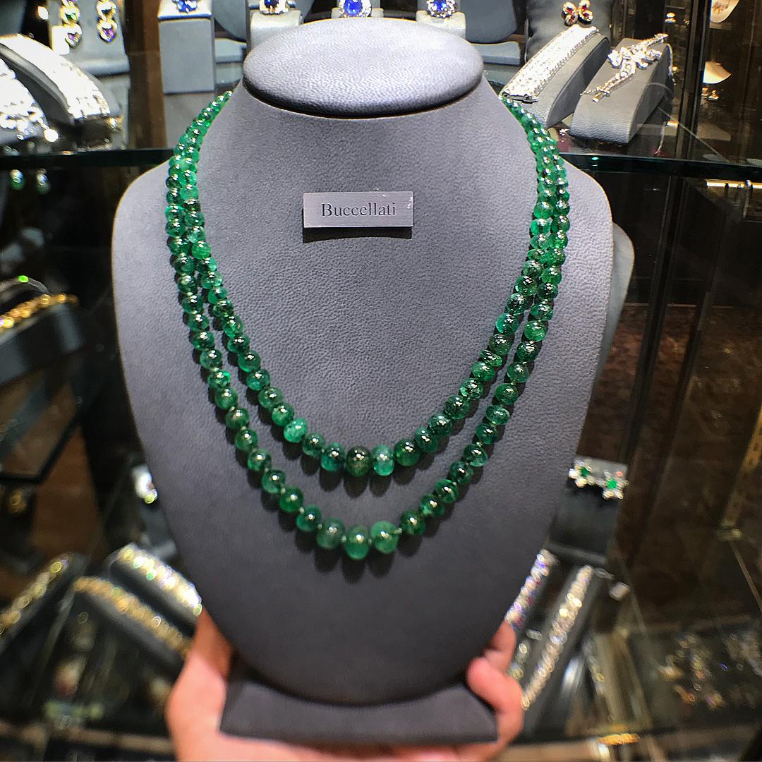 Buccellati Two Strand Emerald Bead Necklace In Good Condition In New York, NY