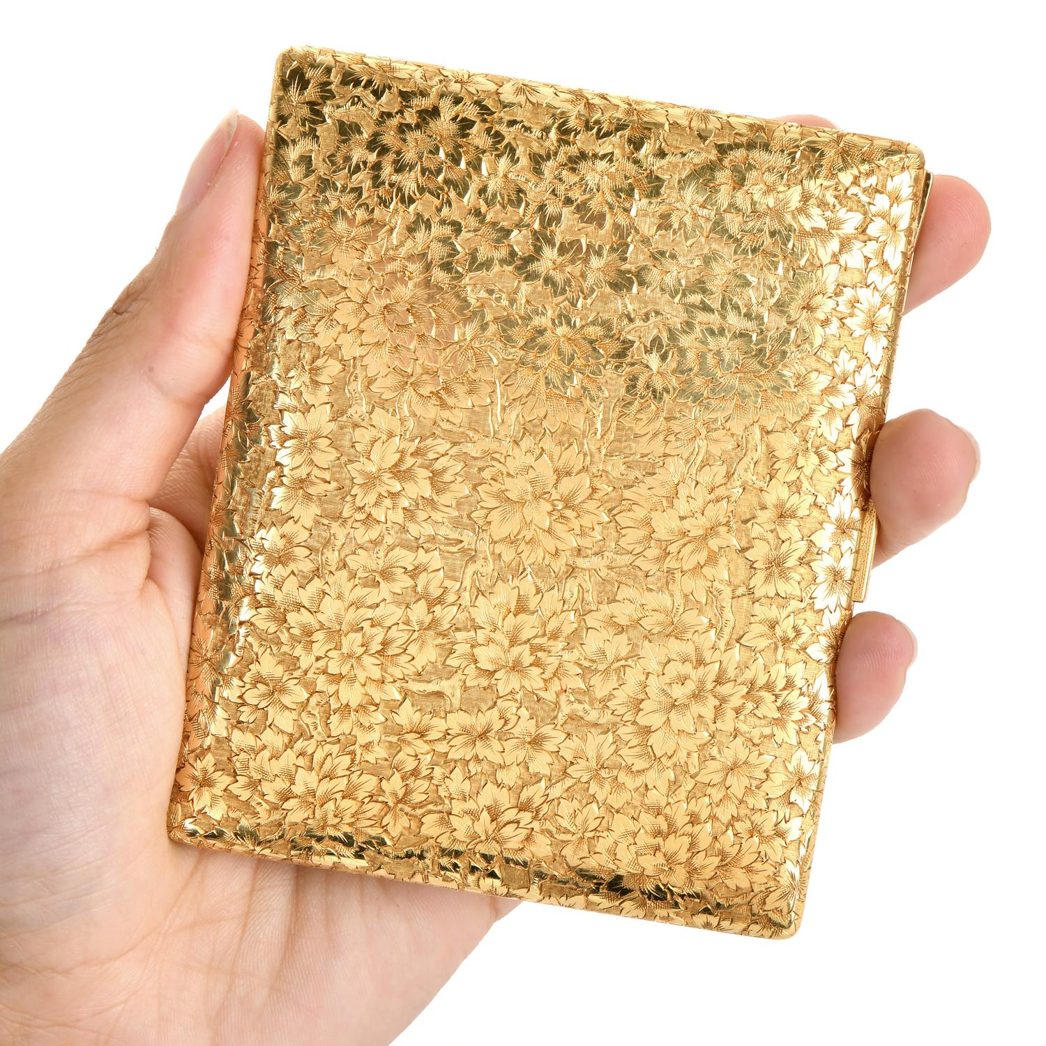 Buccellati Vintage 18k Yellow Gold Floral Textured Compact Gold Wallet Box 3