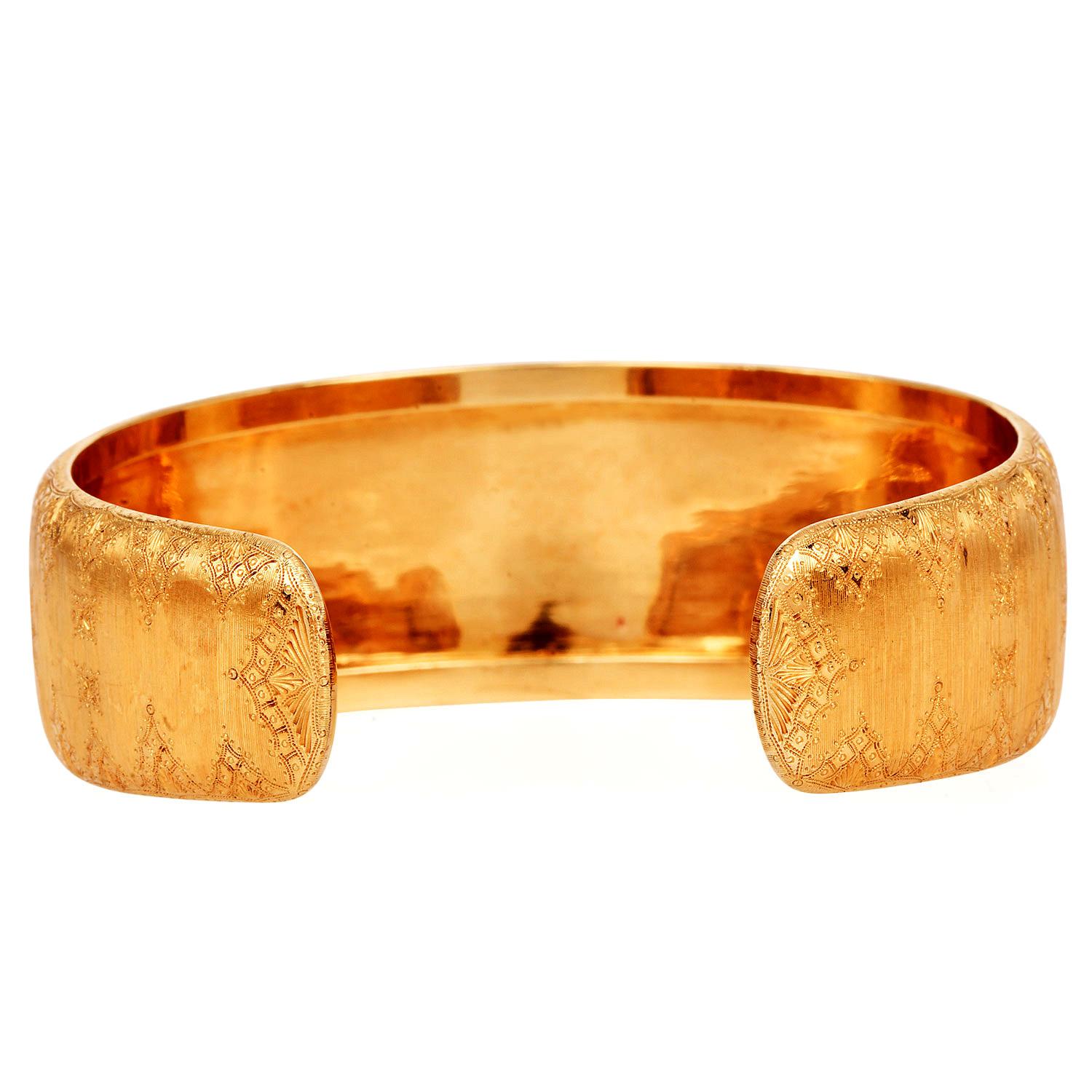 Buccellati Vintage 18K Yellow Gold Open Cuff Bangle Bracelet For Sale 2