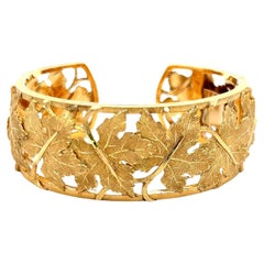 Buccellati Vintage 56.70 Grams 18 Karat Yellow Gold Cuff Bracelet