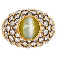 Buccellati Vintage Cat's Eye Chrysoberyl Diamond 18K Cocktail Dome Ring