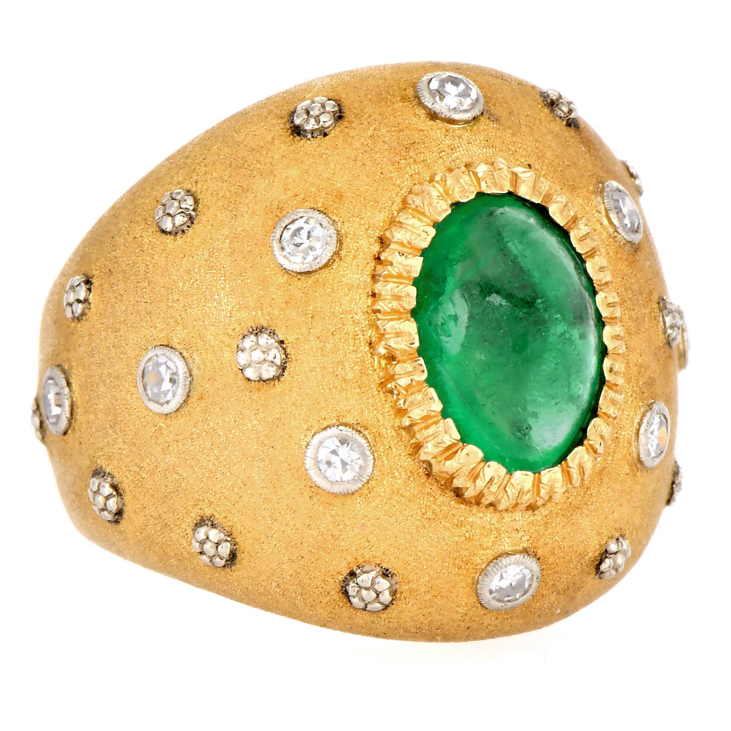 Buccellati Vintage Diamond Cabochon Emerald 18K Gold Dome Ring For Sale 1