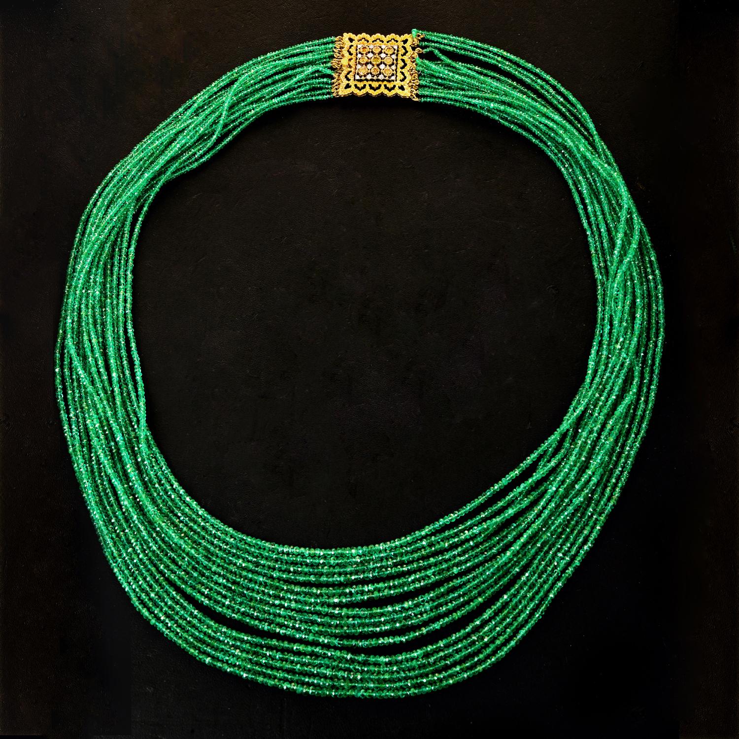 Bead Buccellati Vintage Emerald Diamond 18K Gold Clasp Multi Strand Necklace