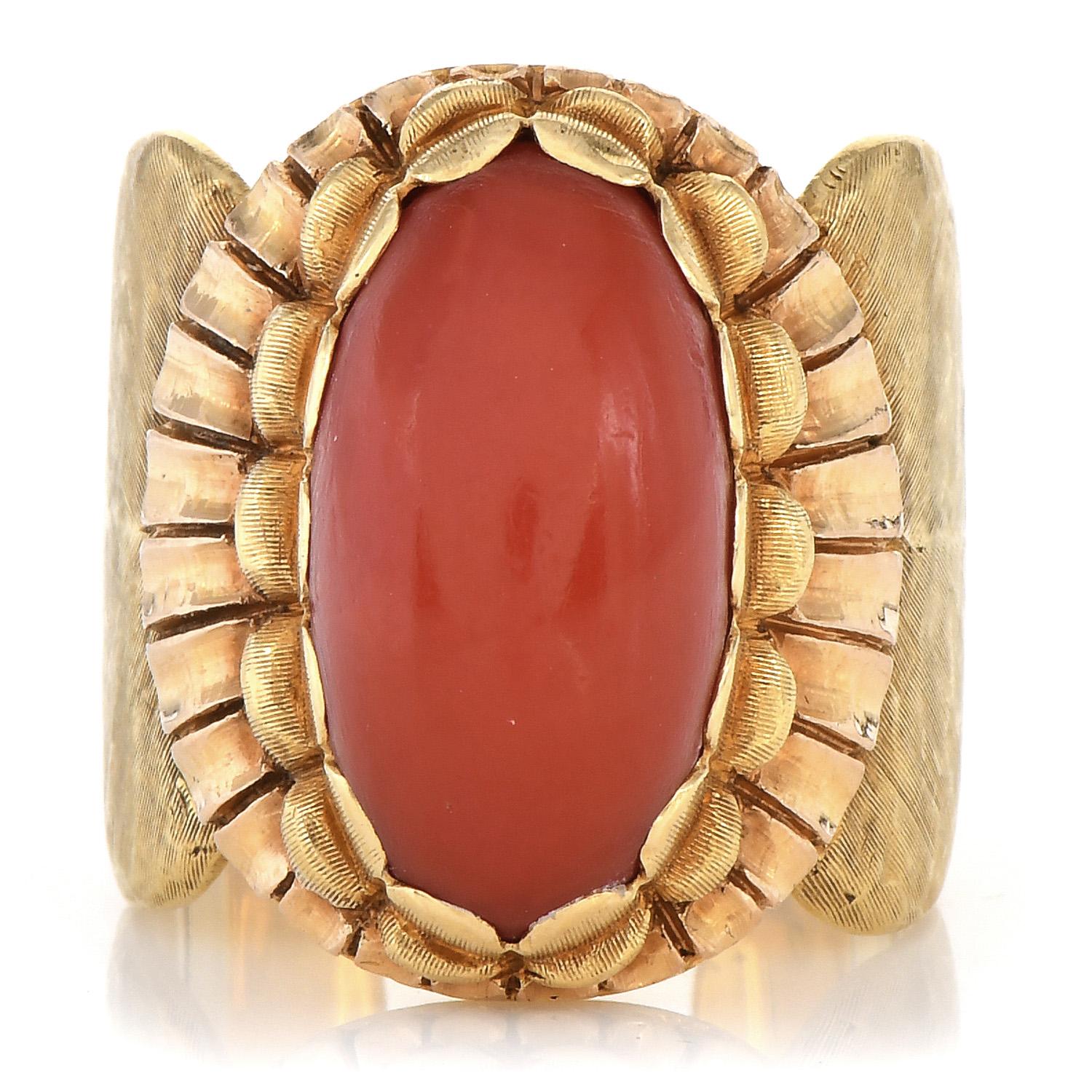 Buccellati Vintage Red Coral 18K Yellow Gold Retro Wide Cuff Cocktail Ring In Excellent Condition In Miami, FL