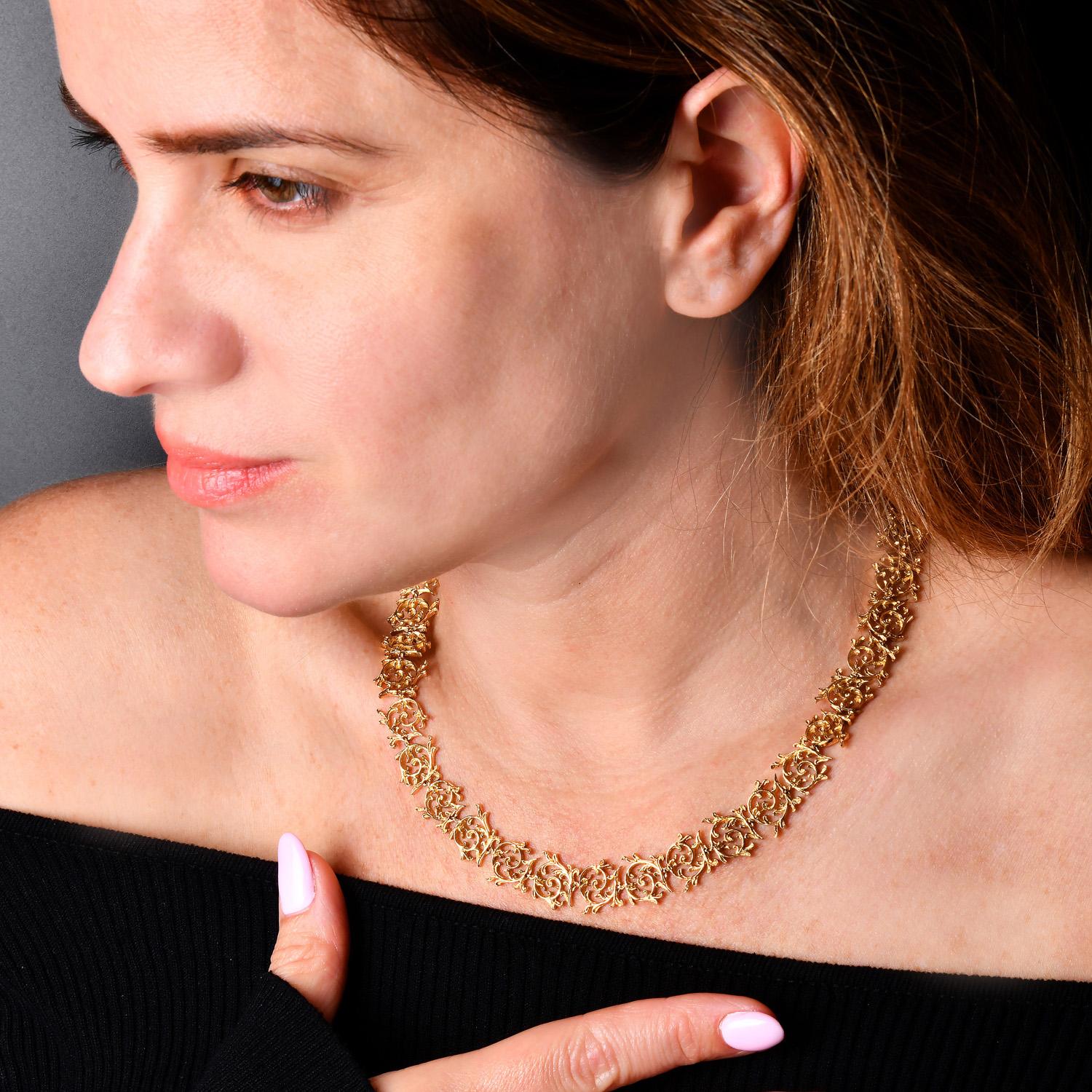 Artigiano Collana girocollo vintage con trama in oro 18 carati di Buccellati in vendita