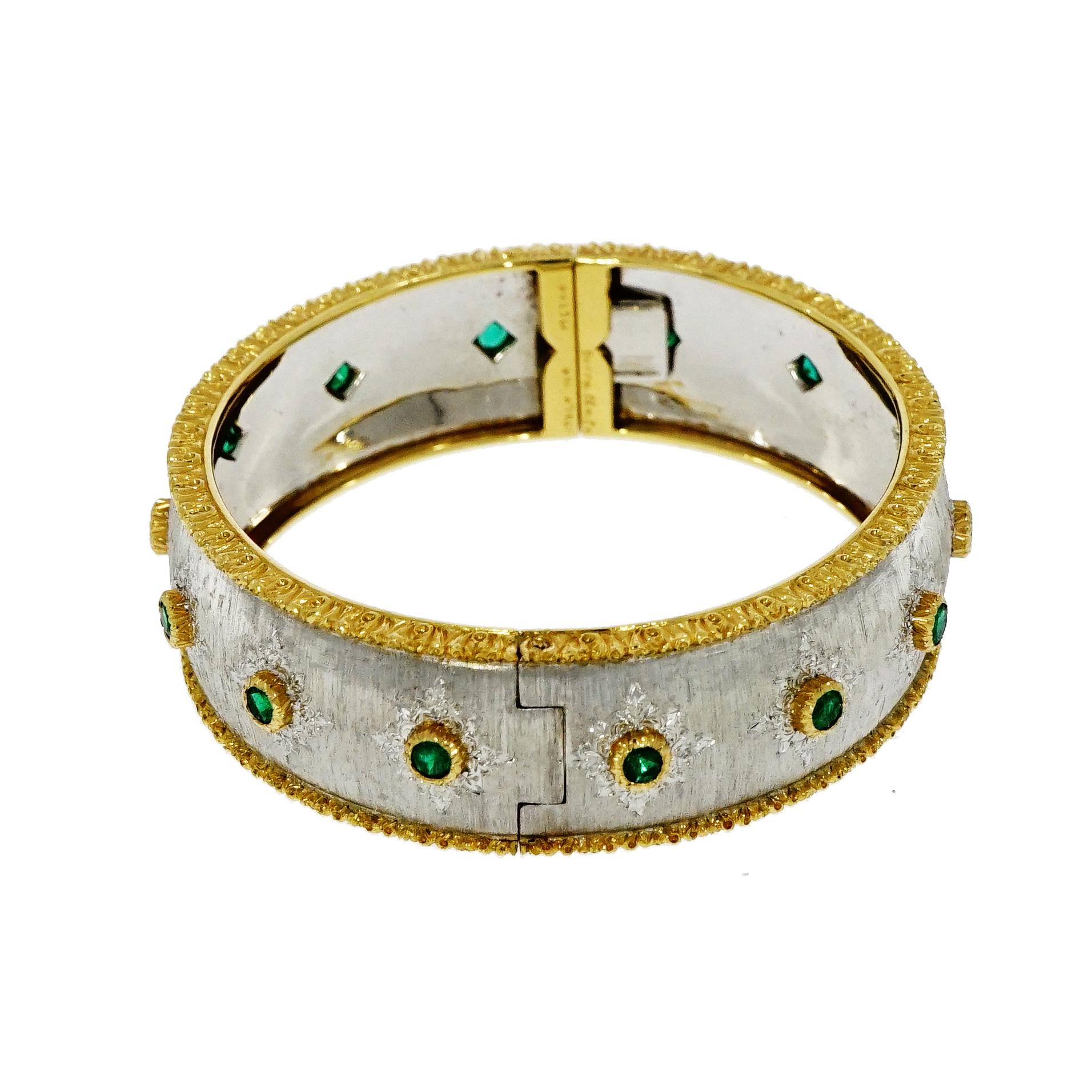 Round Cut Buccellati White and Yellow Gold Bangle Bracelet with Emeralds