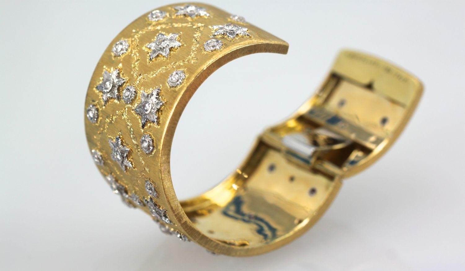 Artisan Buccellati Wide Full Diamond Bracelet 18 Karat 5-6 Carat