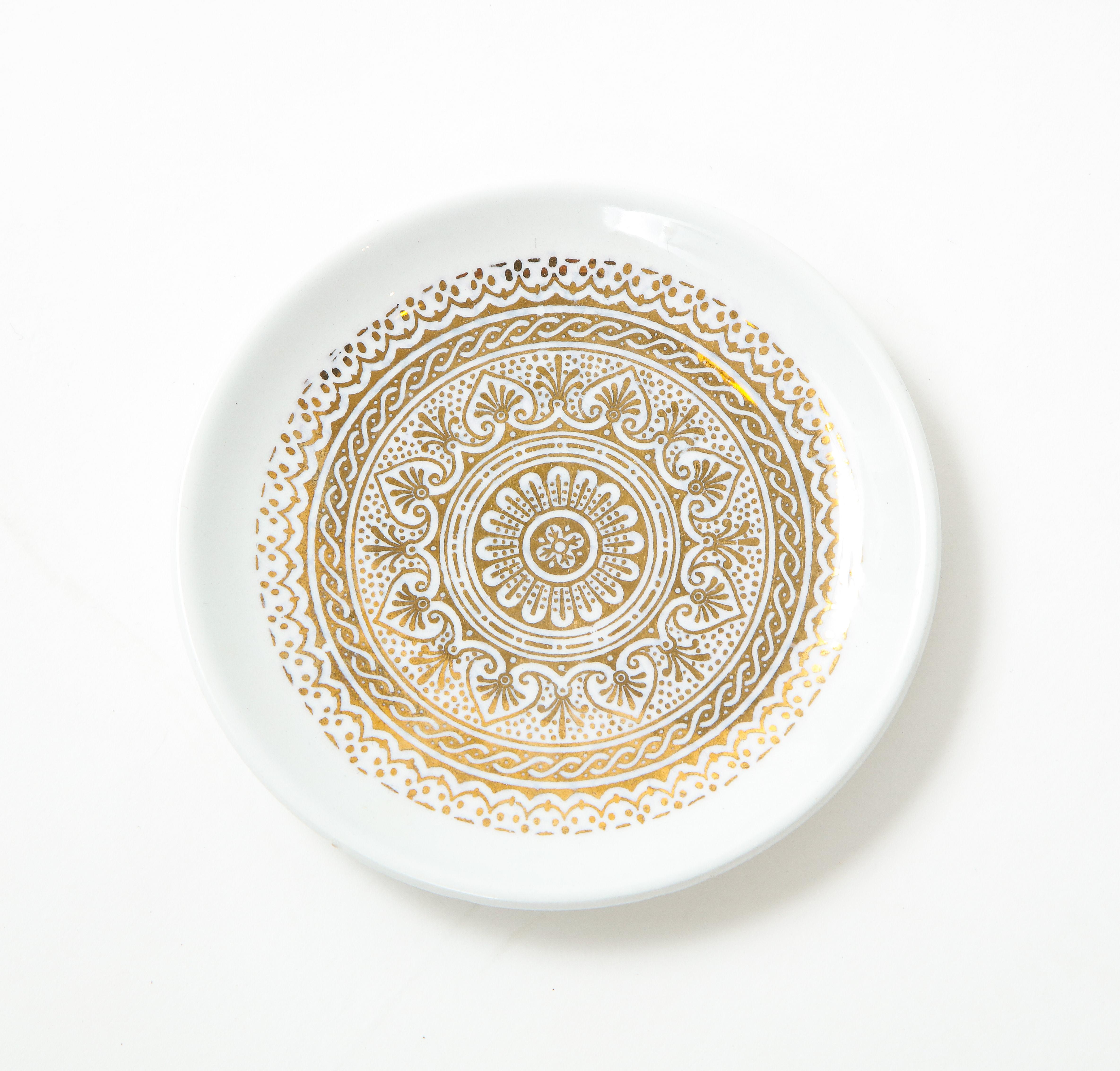 Mid-Century Modern Assiettes en porcelaine dorée Bucciarelli en vente