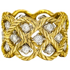 Bucellati 18 Karat Gold Etoilee Diamond Wide Band Ring