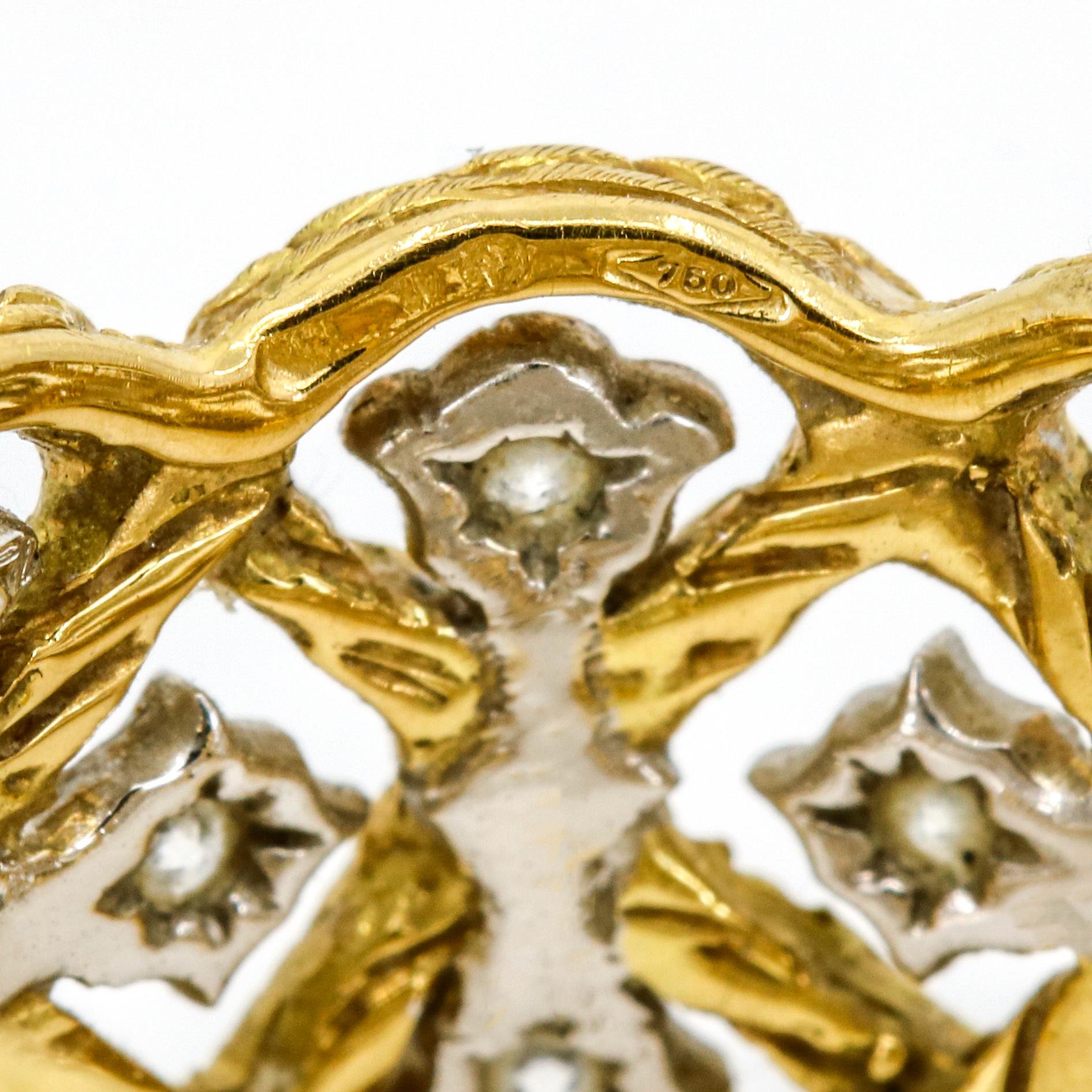 Women's Bucellati 18 Karat Gold Etoilee Diamond Wide Band Ring For Sale