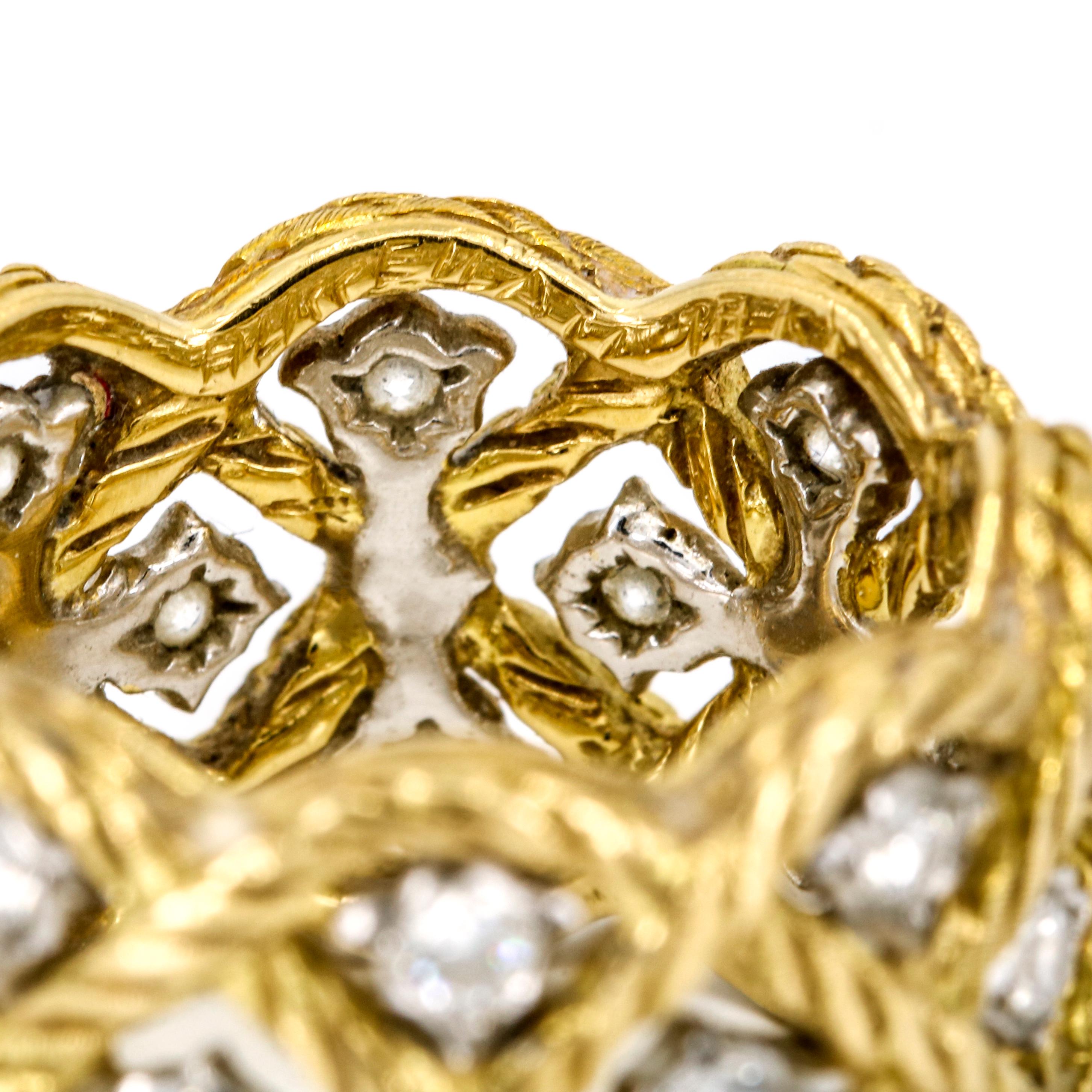 Bucellati 18 Karat Gold Etoilee Diamond Wide Band Ring For Sale 1